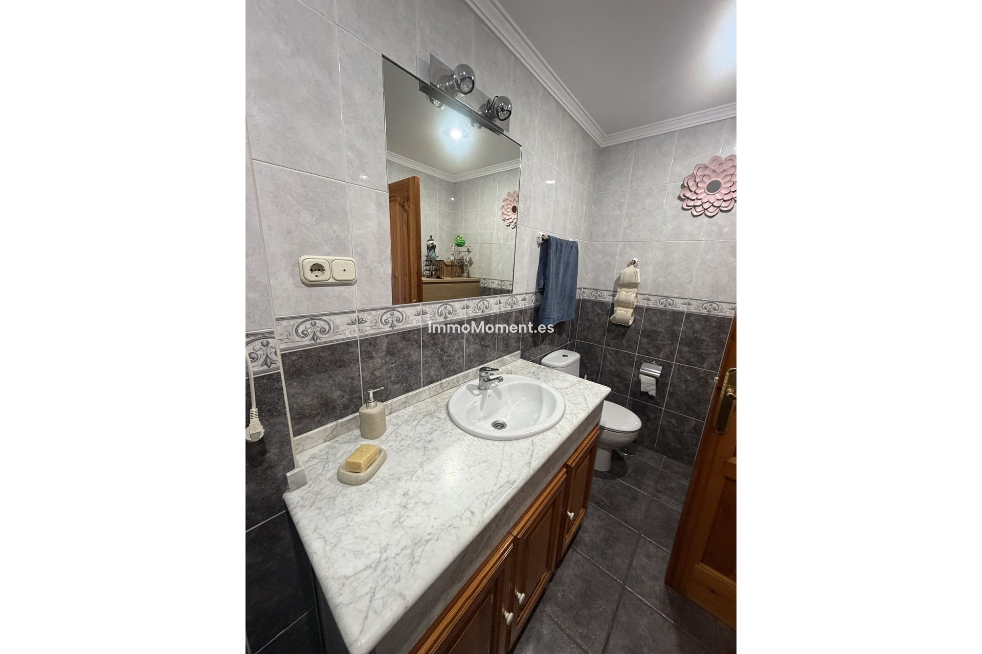 Bestaande woning - Geschakelde woning - Estepona  - Estepona Centro