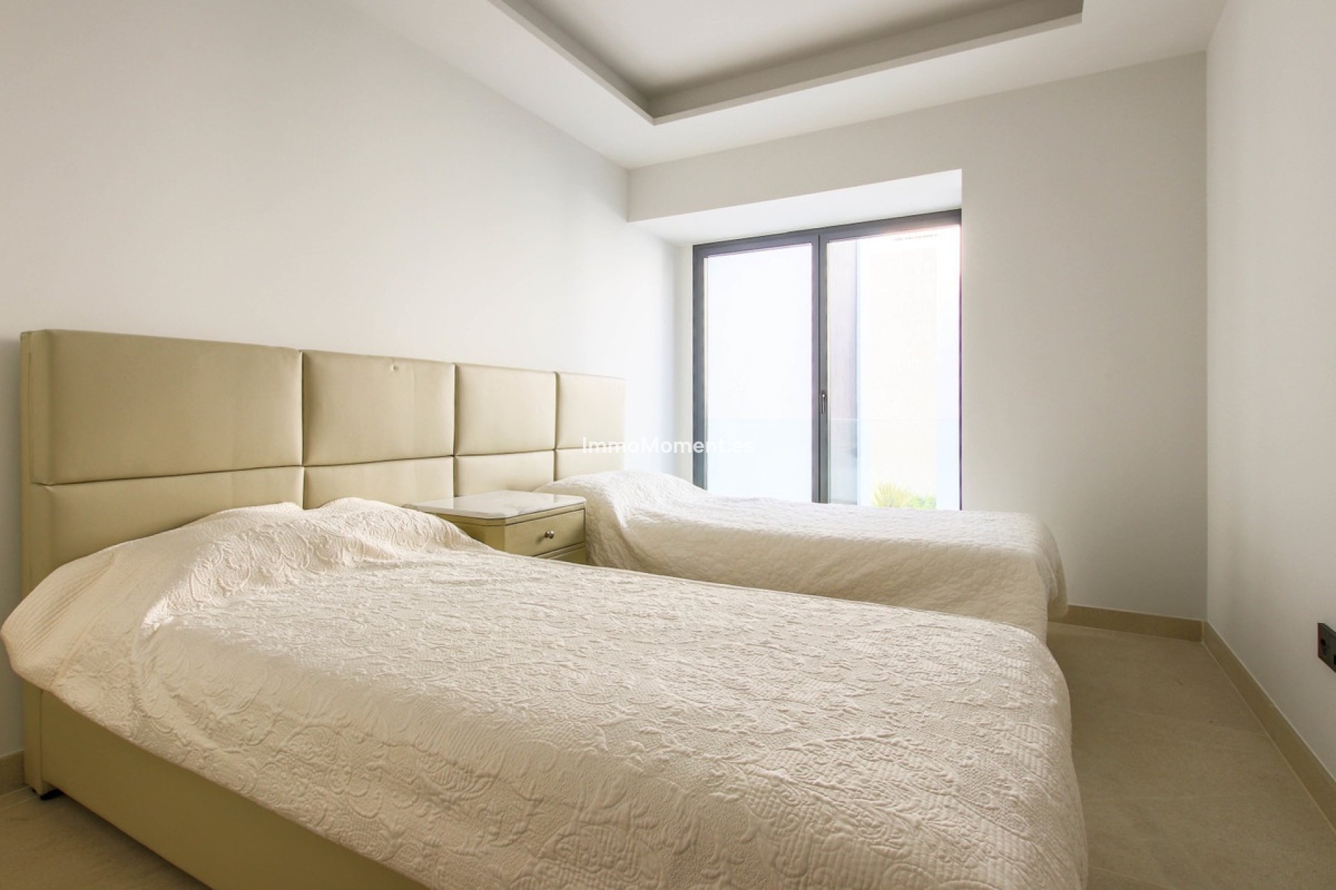 Bestaande woning - Geschakelde woning - Estepona  - Estepona Centro