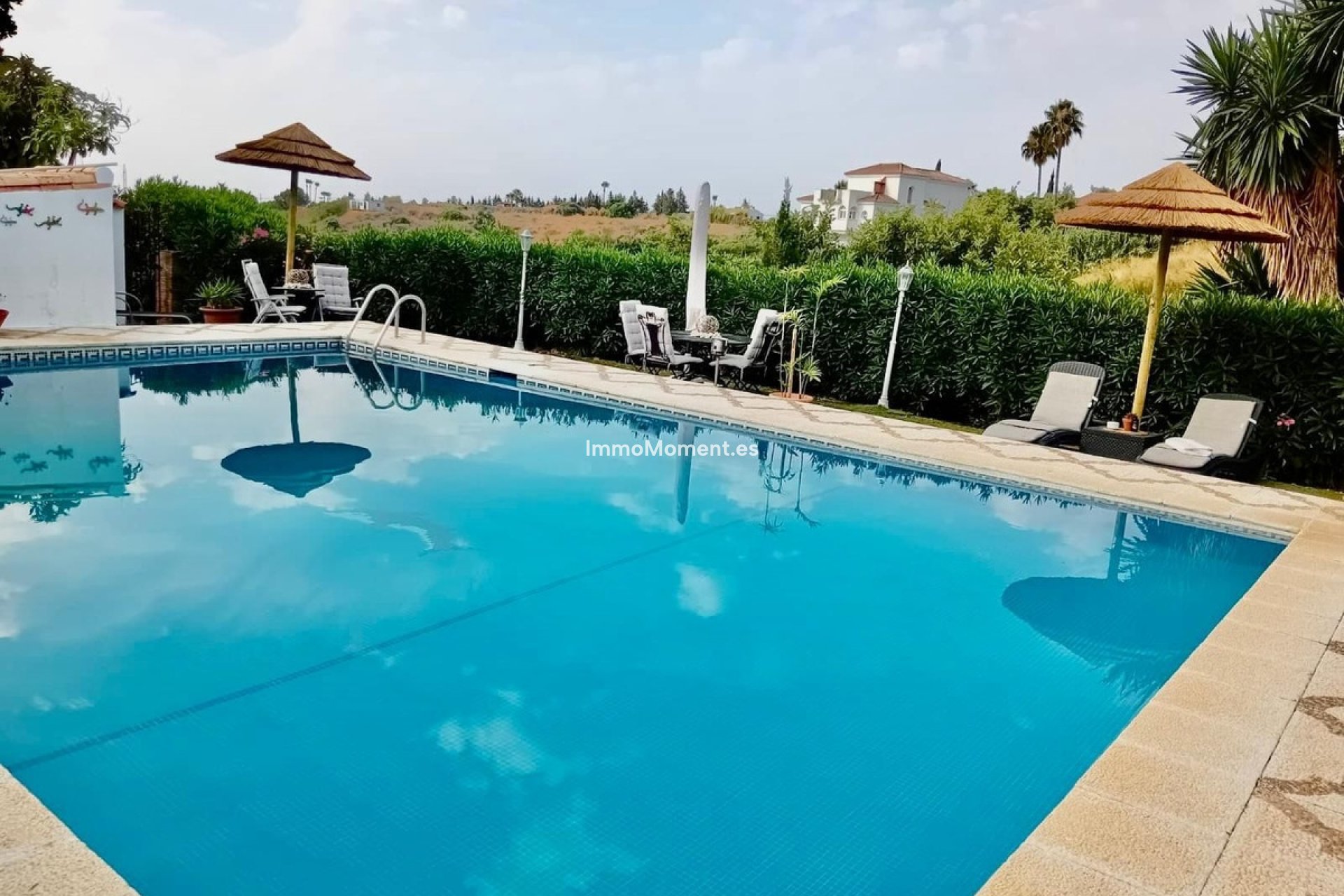 Bestaande woning - Geschakelde woning - Estepona  - Estepona Centro