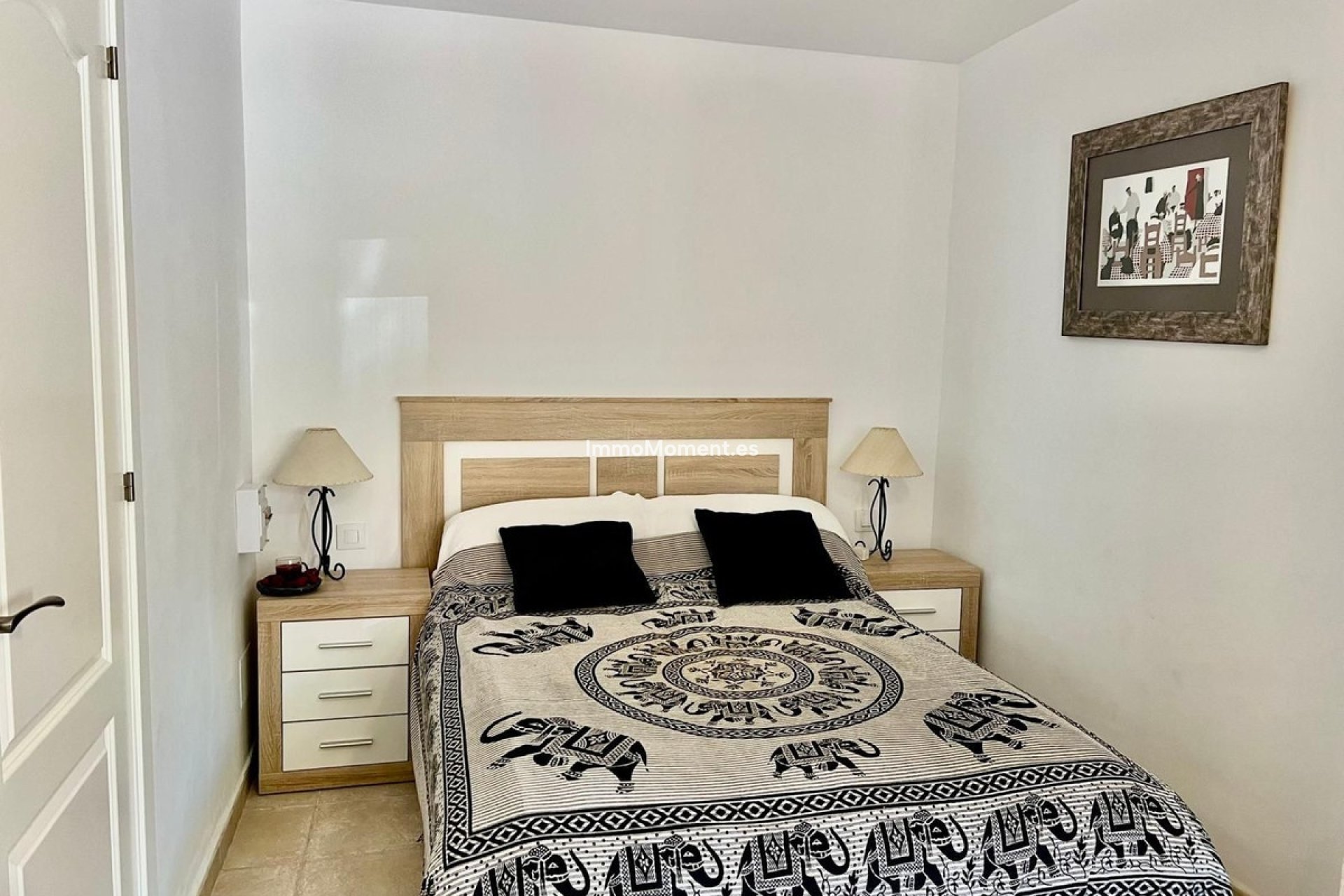 Bestaande woning - Geschakelde woning - Estepona  - Estepona Centro