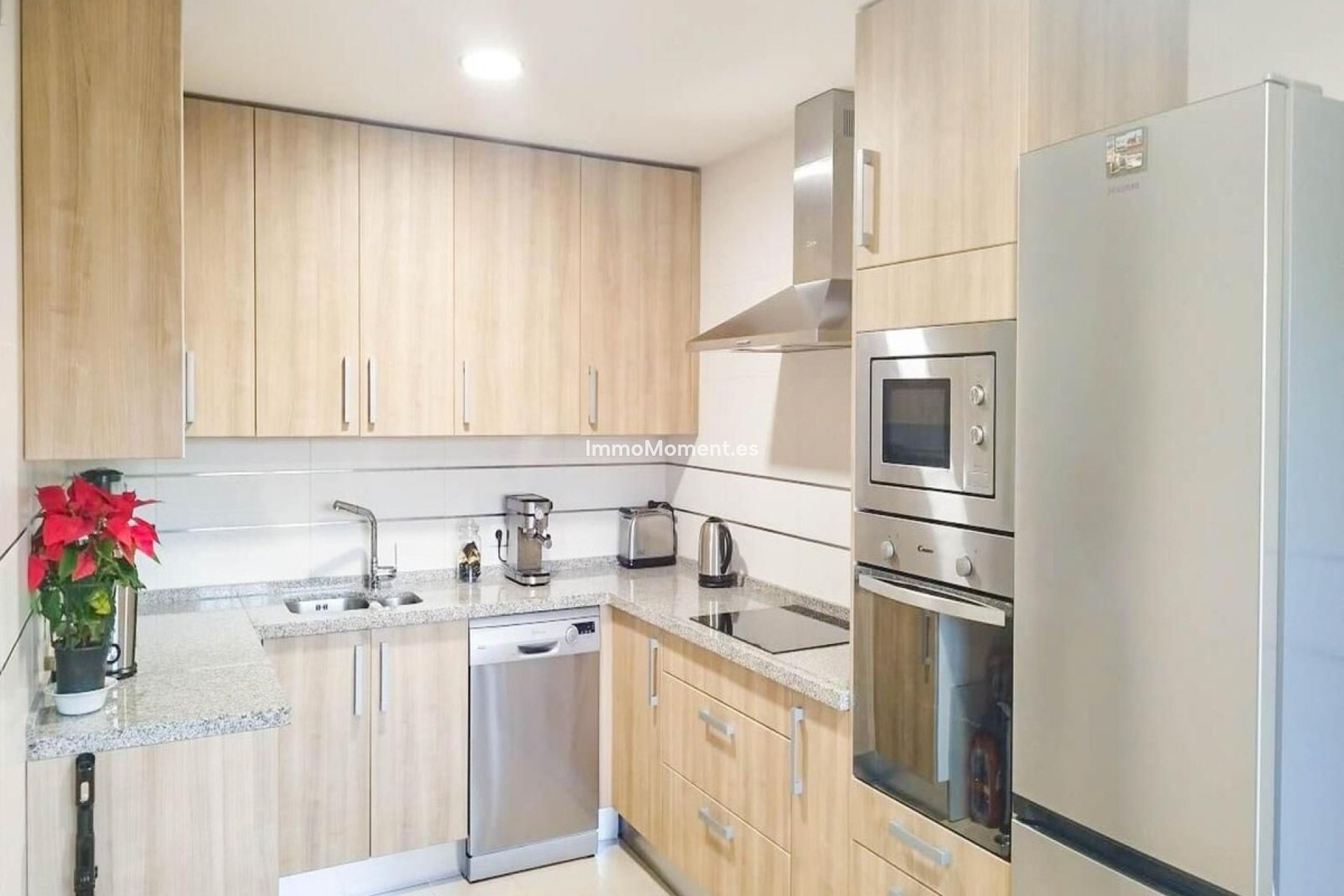 Bestaande woning - Geschakelde woning - Estepona  - Estepona Centro