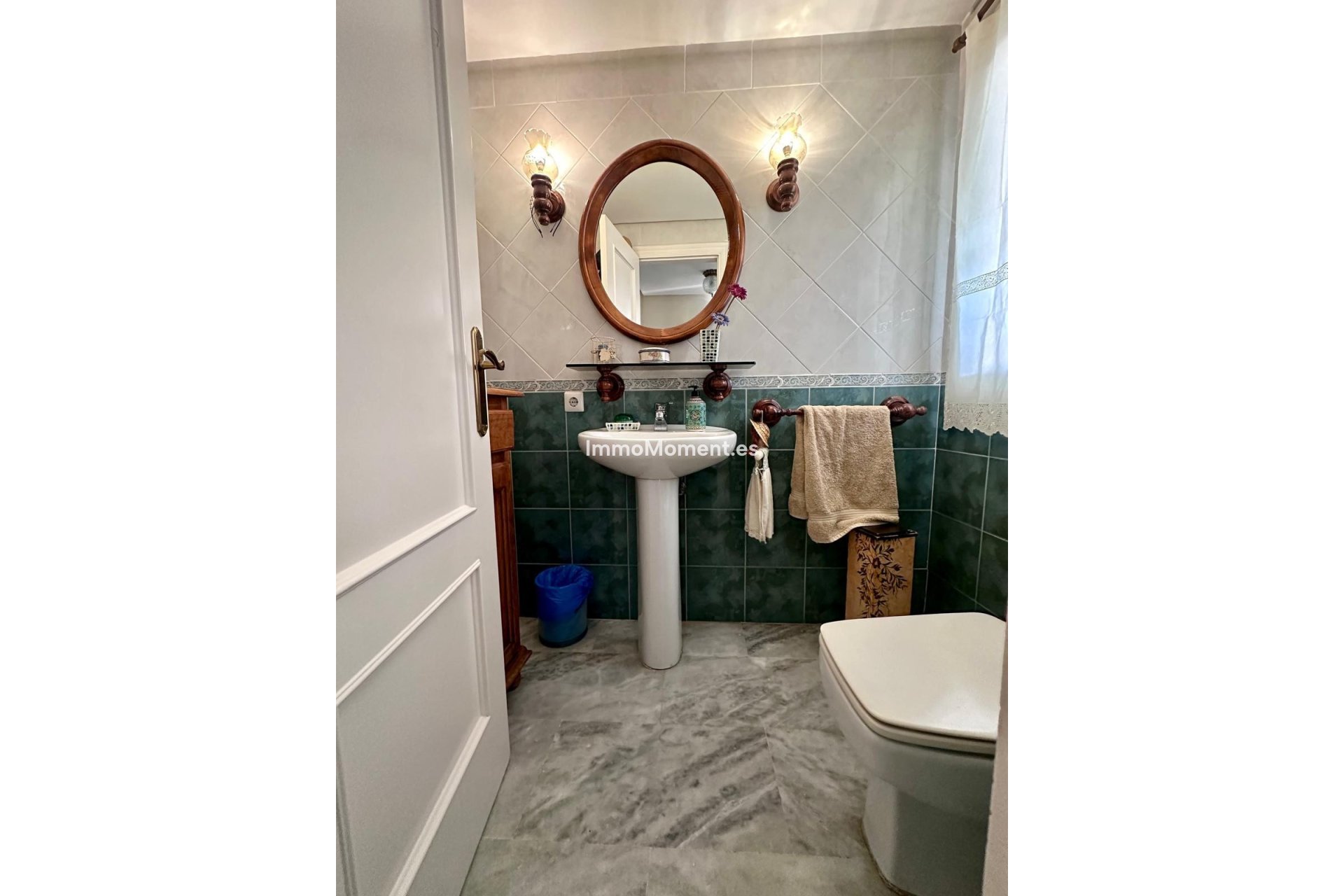 Bestaande woning - Geschakelde woning - Estepona  - Estepona Centro