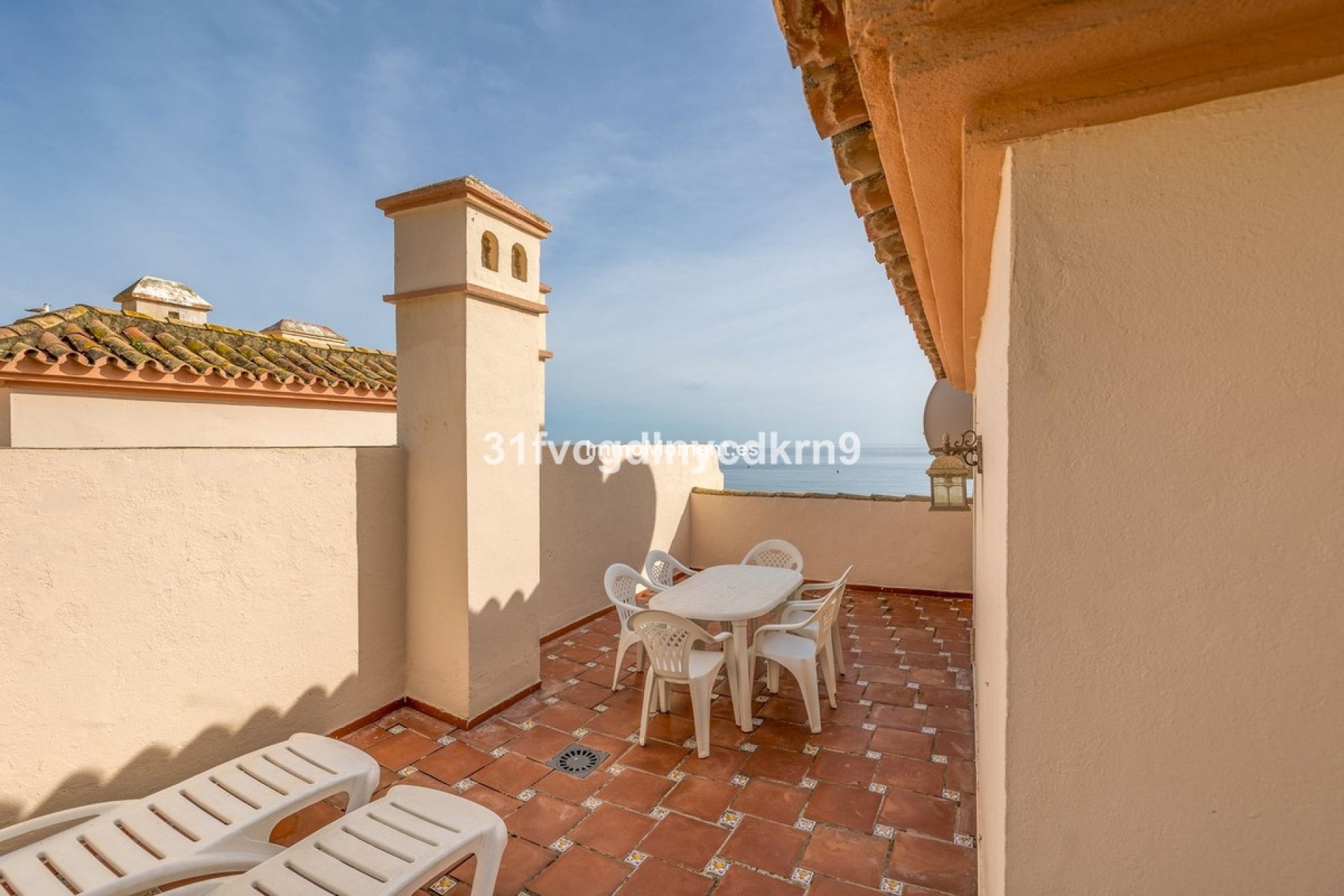 Bestaande woning - Geschakelde woning - Estepona  - Estepona Centro
