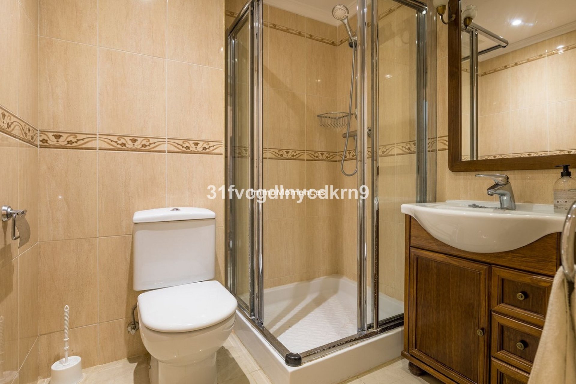 Bestaande woning - Geschakelde woning - Estepona  - Estepona Centro