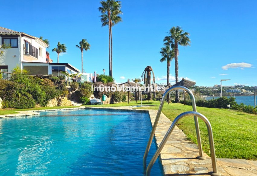 Bestaande woning - Geschakelde woning - Estepona  - Estepona Centro