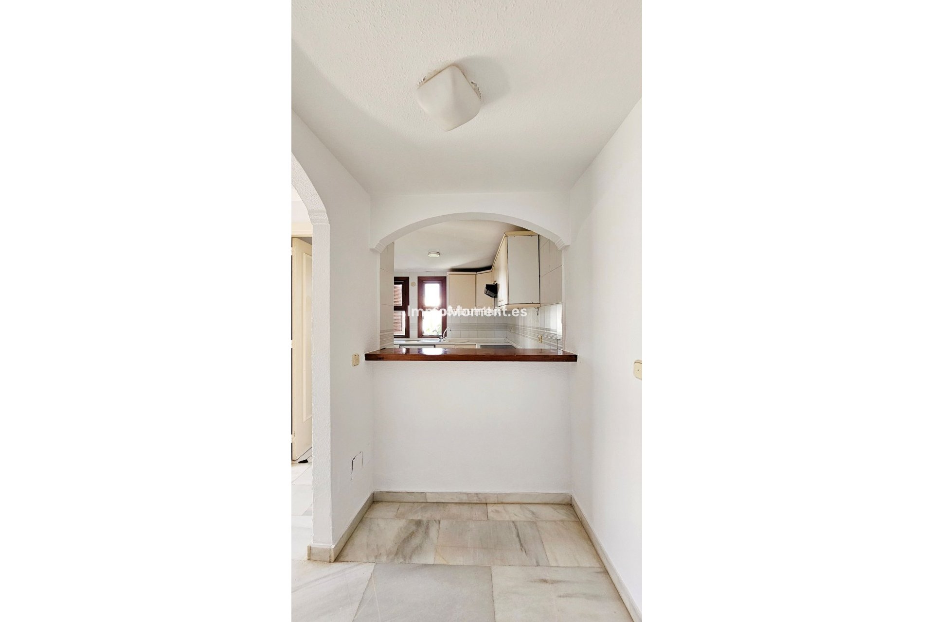 Bestaande woning - Geschakelde woning - Estepona  - Estepona Centro