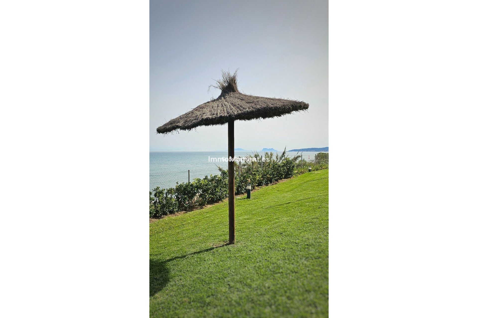 Bestaande woning - Geschakelde woning - Estepona  - Estepona Centro