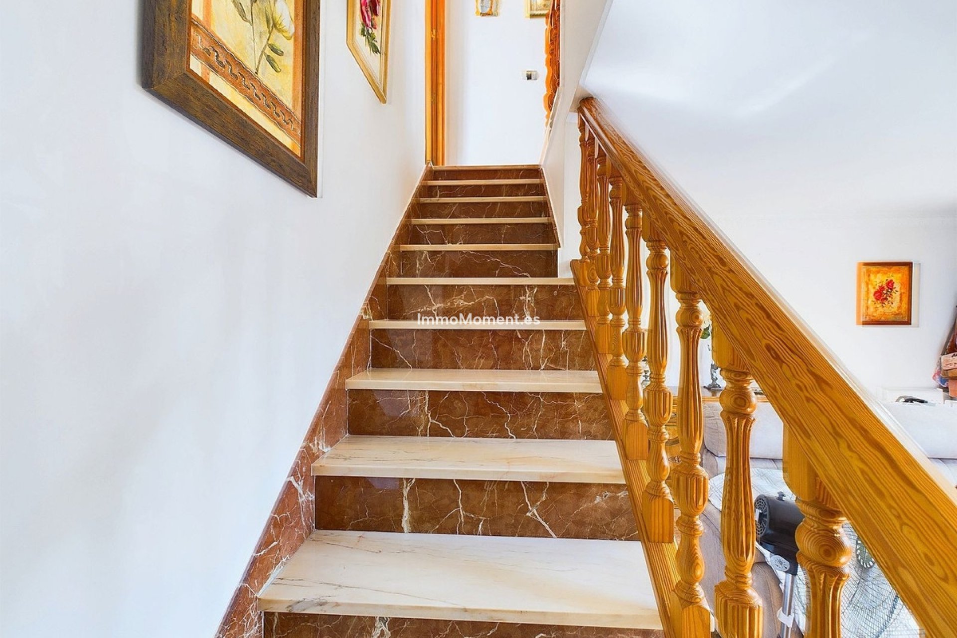 Bestaande woning - Geschakelde woning - Estepona  - Estepona Centro