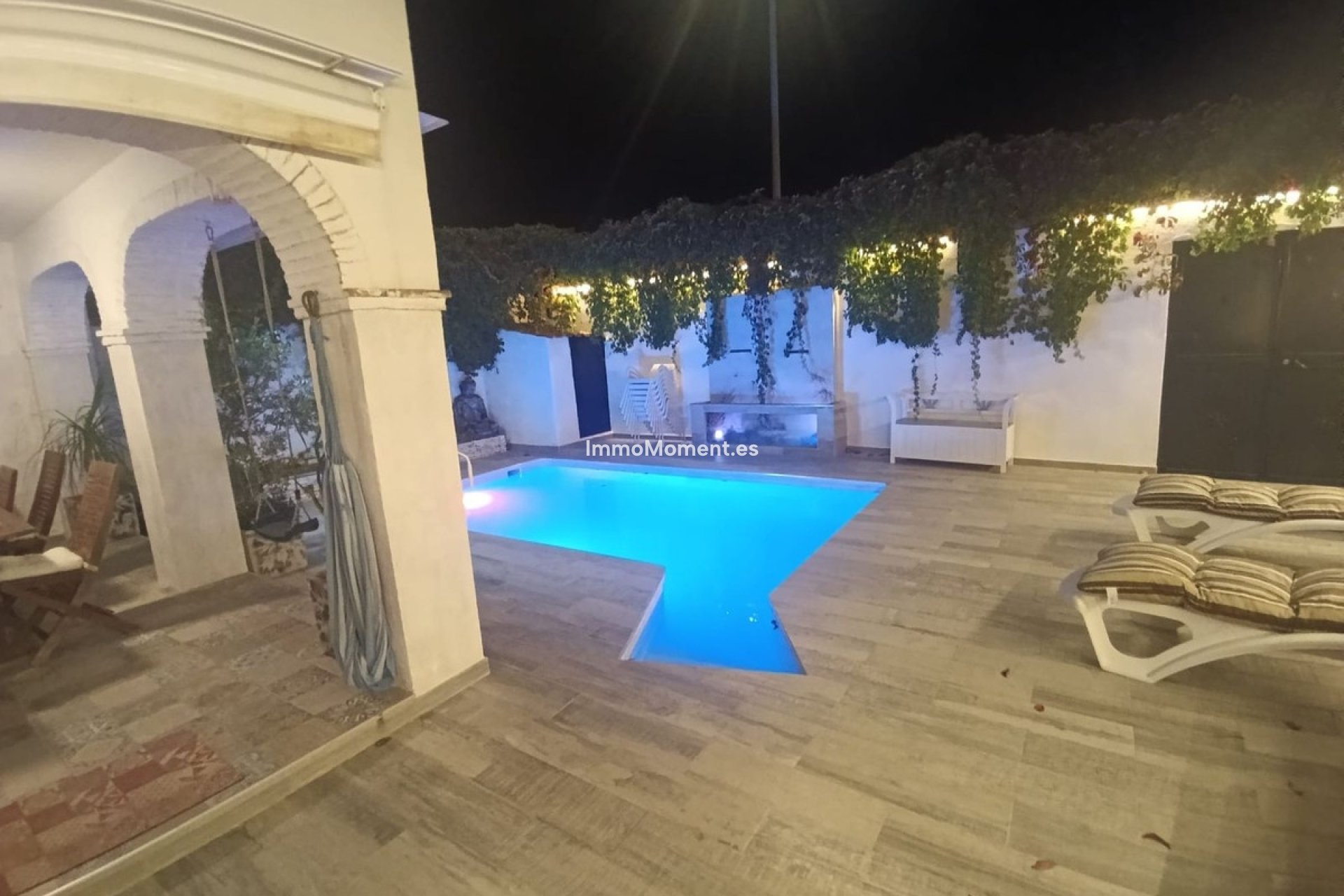 Bestaande woning - Geschakelde woning - Estepona  - Estepona Centro