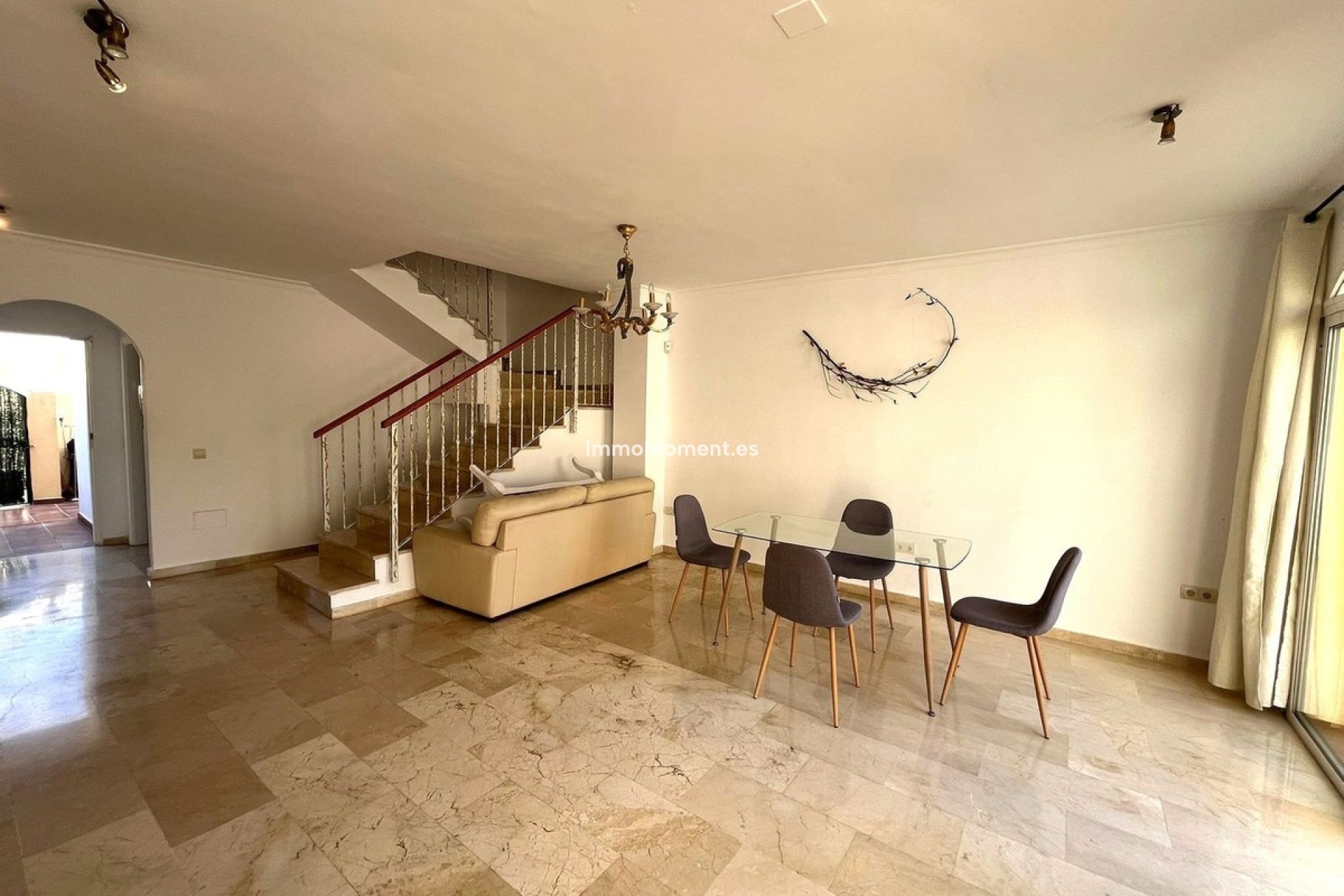 Bestaande woning - Geschakelde woning - Estepona  - Estepona Centro