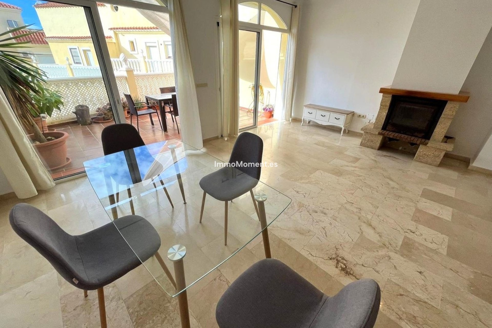 Bestaande woning - Geschakelde woning - Estepona  - Estepona Centro