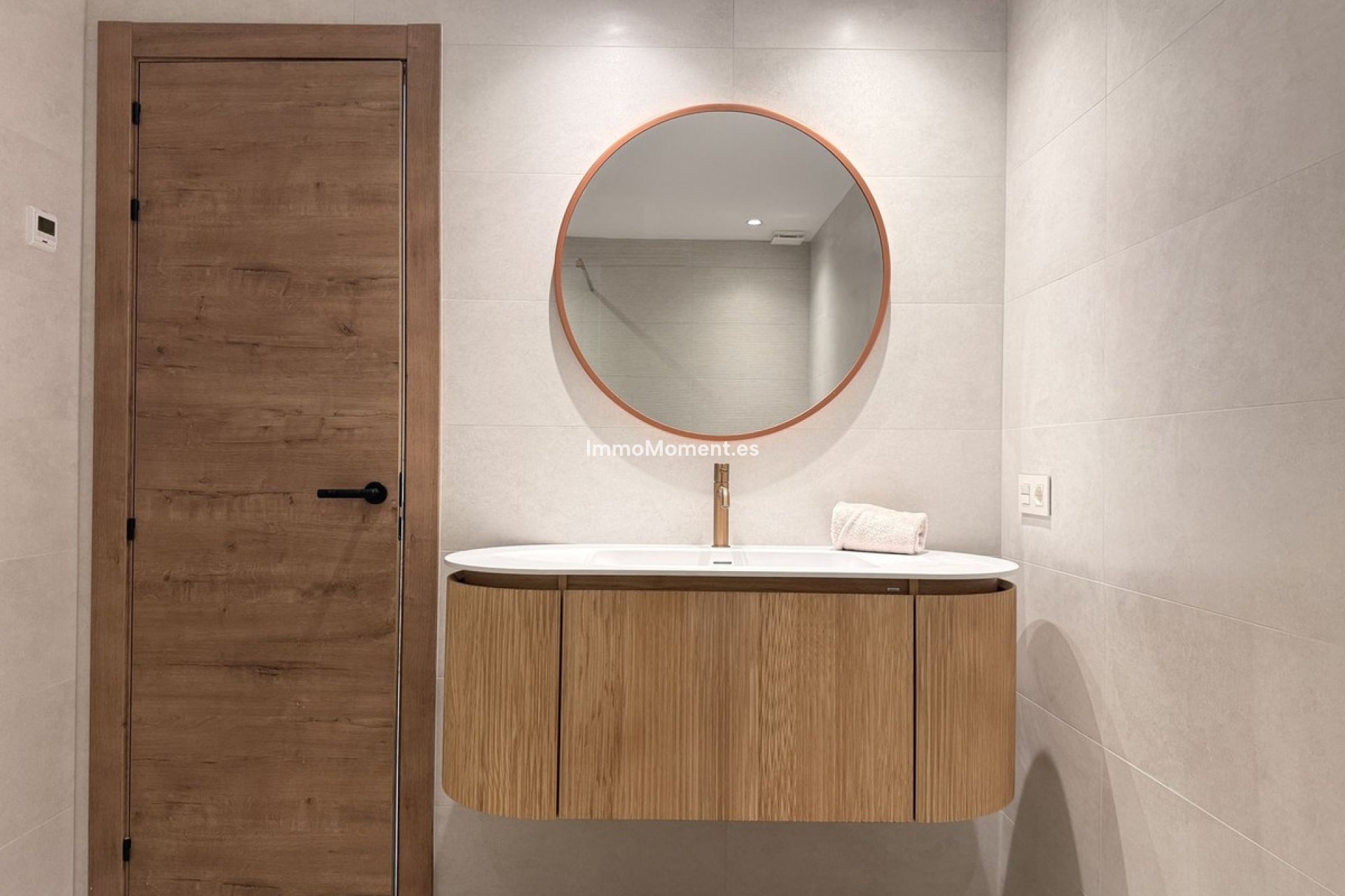 Bestaande woning - Geschakelde woning - Estepona  - Estepona Centro