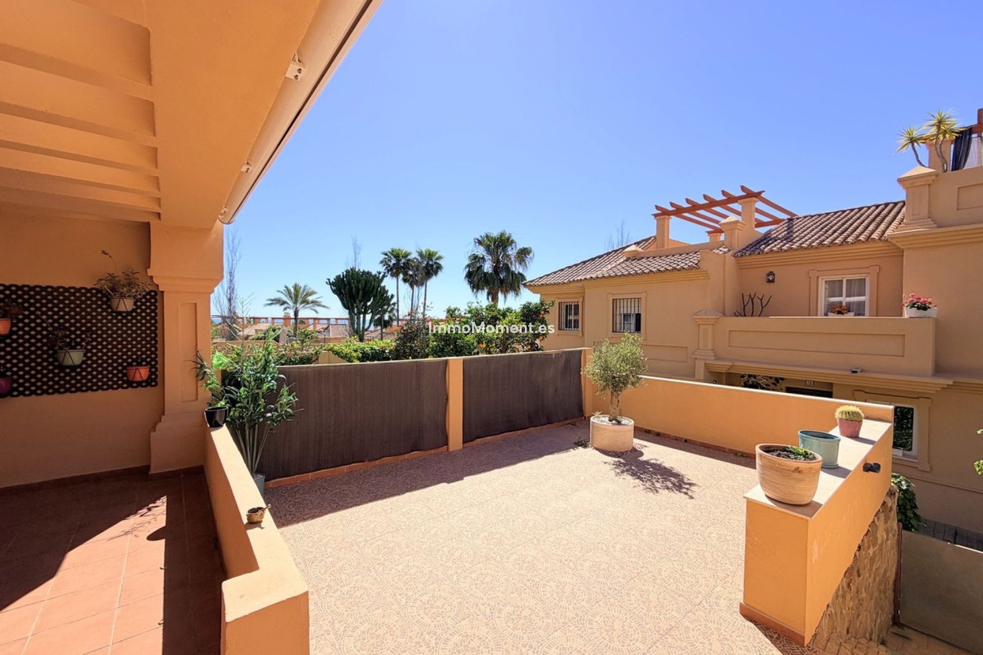 Bestaande woning - Geschakelde woning - Estepona  - Estepona Centro