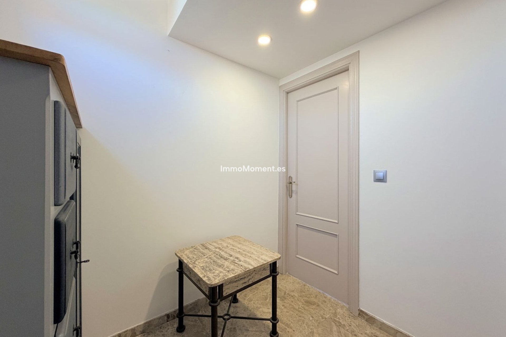 Bestaande woning - Geschakelde woning - Estepona  - Estepona Centro