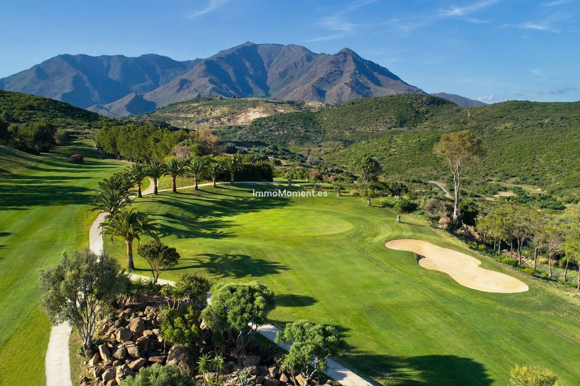 Bestaande woning - Geschakelde woning - Estepona  - Estepona Centro