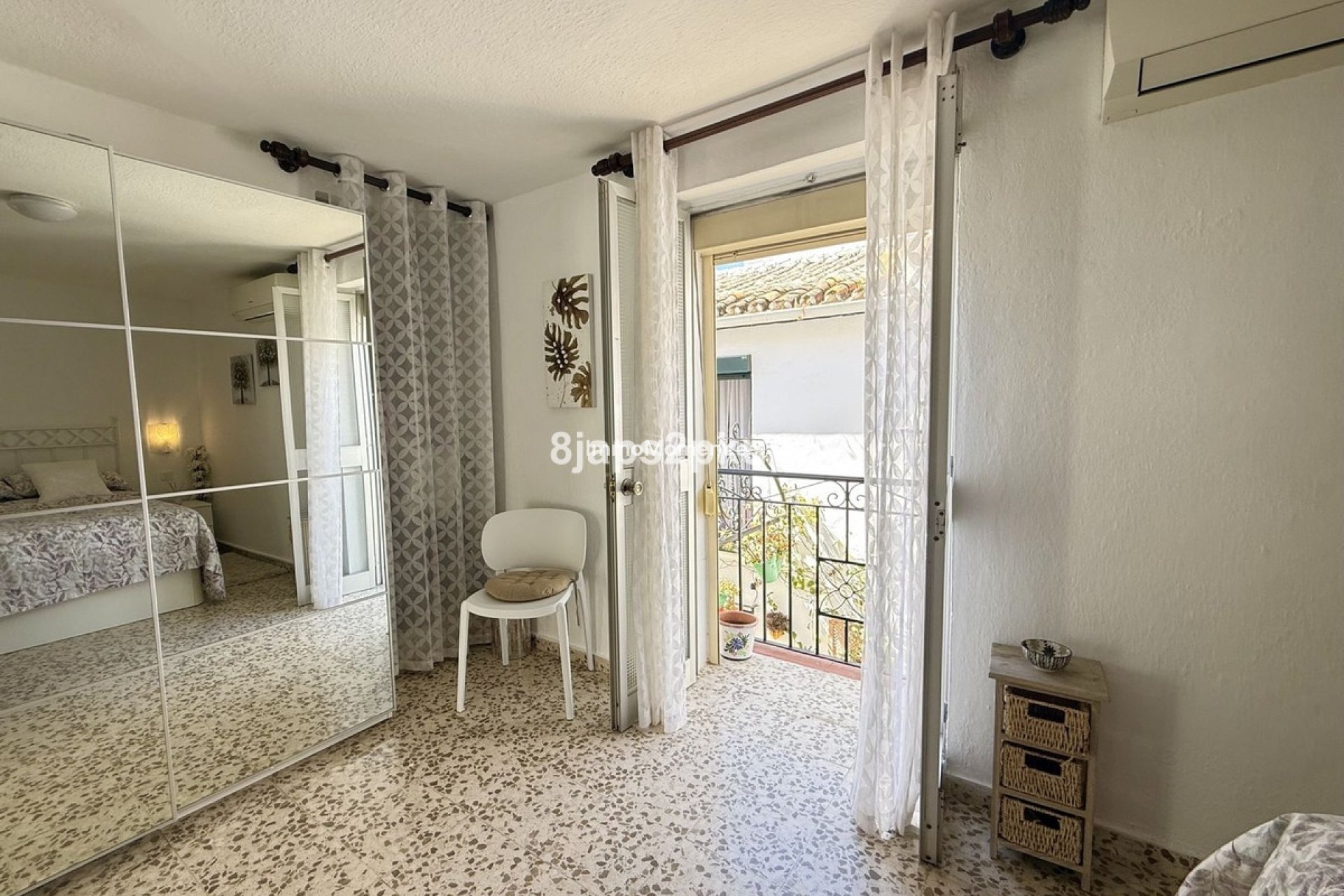 Bestaande woning - Geschakelde woning - Estepona  - Estepona Centro