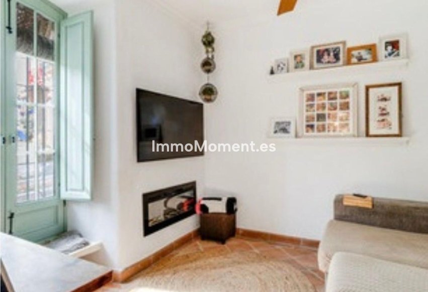Bestaande woning - Geschakelde woning - Estepona  - Estepona Centro