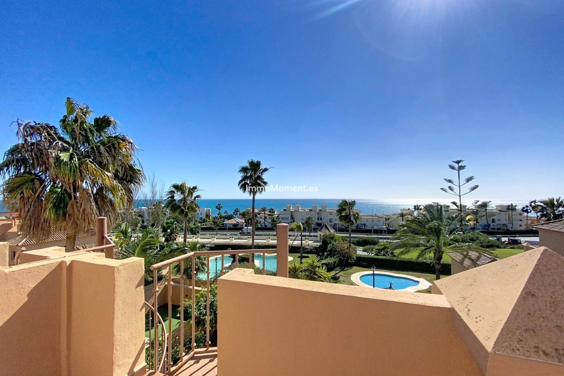 Bestaande woning - Geschakelde woning - Estepona  - Estepona Centro