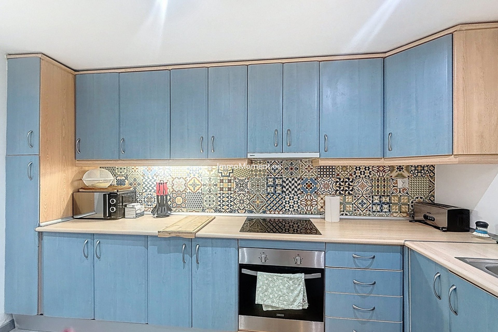Bestaande woning - Geschakelde woning - Estepona  - Estepona Centro
