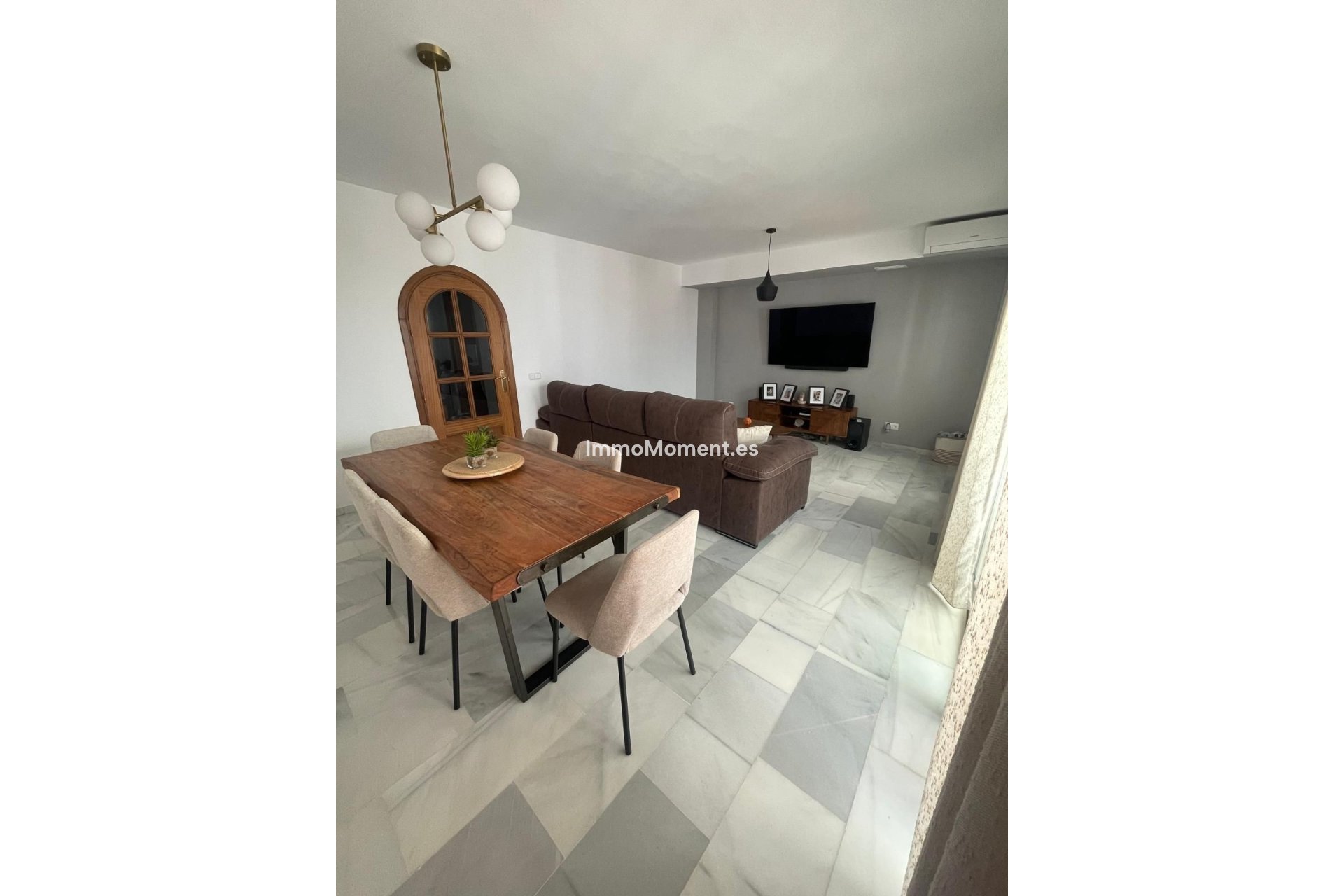 Bestaande woning - Geschakelde woning - Estepona  - New Golden Mile