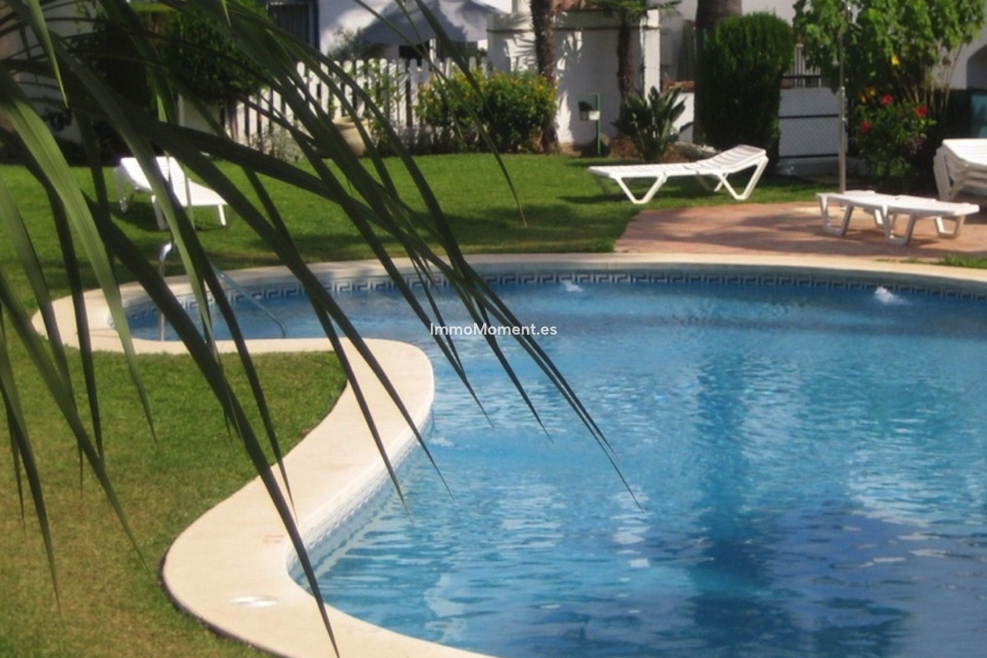 Bestaande woning - Geschakelde woning - Estepona  - New Golden Mile