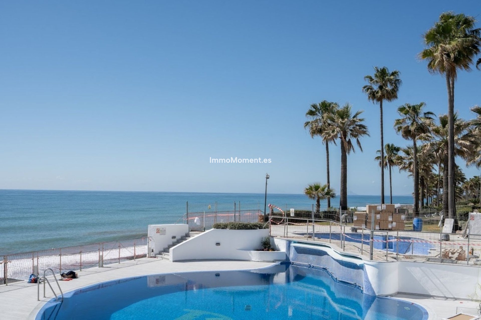 Bestaande woning - Geschakelde woning - Estepona  - New Golden Mile