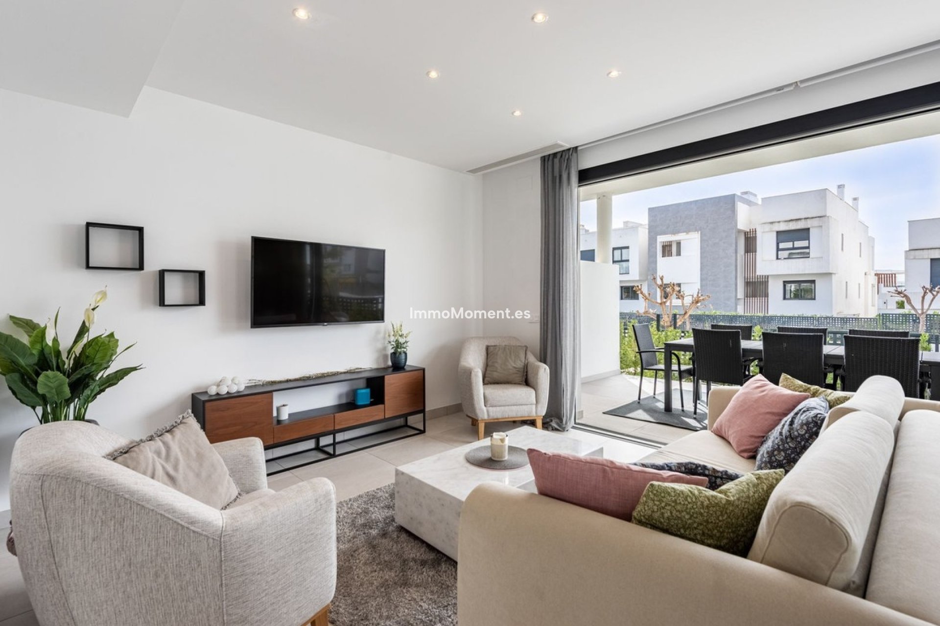 Bestaande woning - Geschakelde woning - Estepona  - New Golden Mile