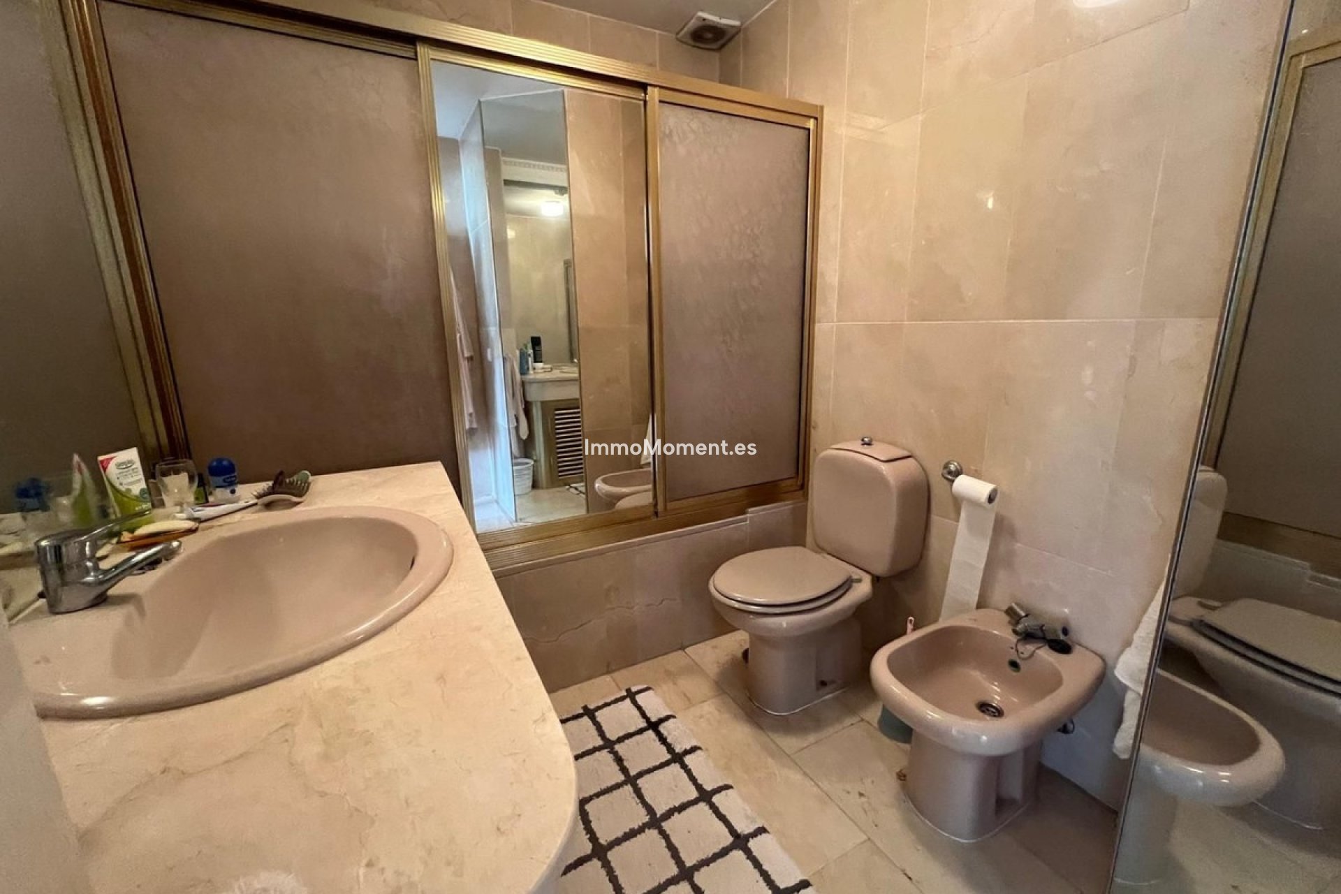 Bestaande woning - Geschakelde woning - Estepona  - New Golden Mile