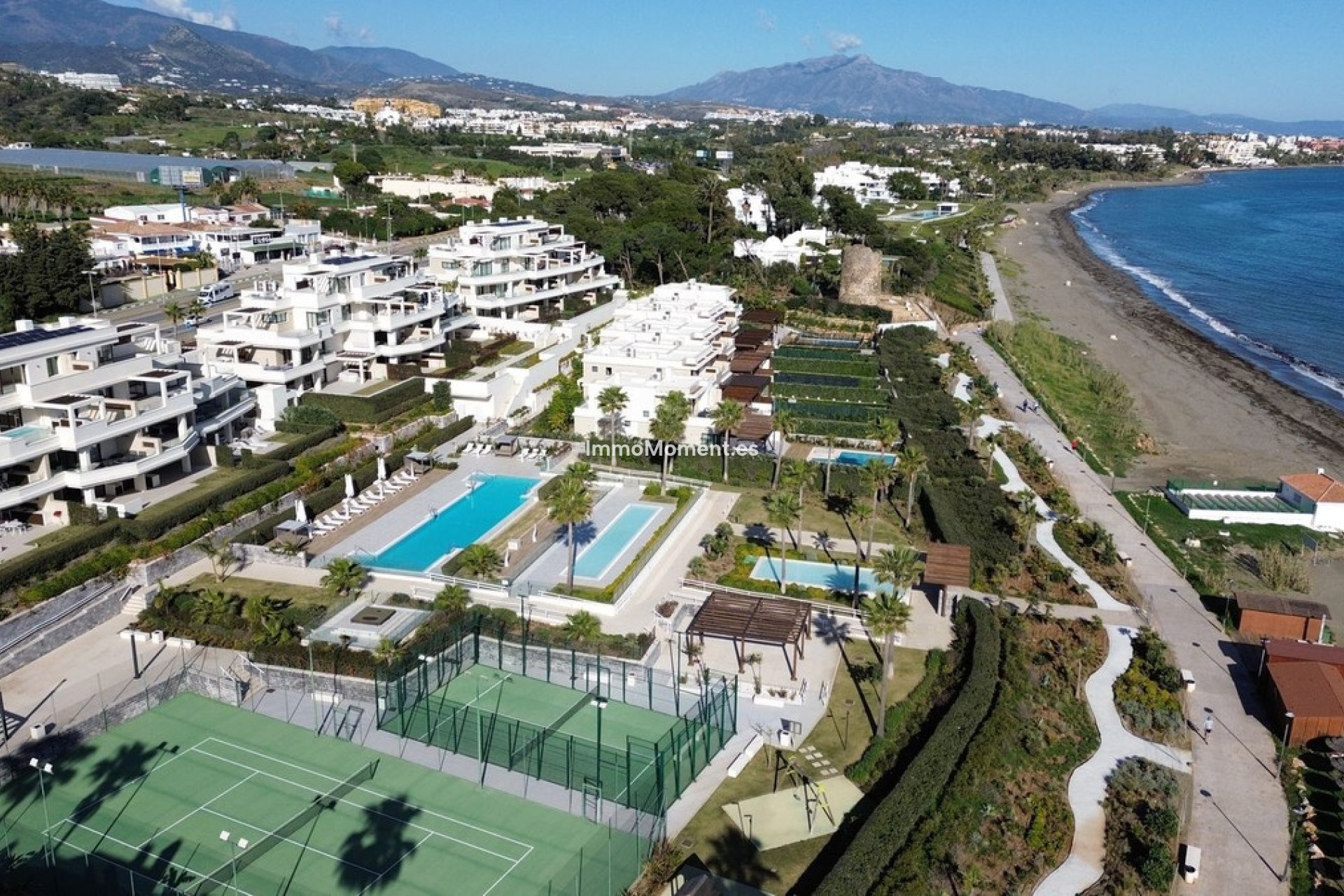 Bestaande woning - Geschakelde woning - Estepona  - New Golden Mile