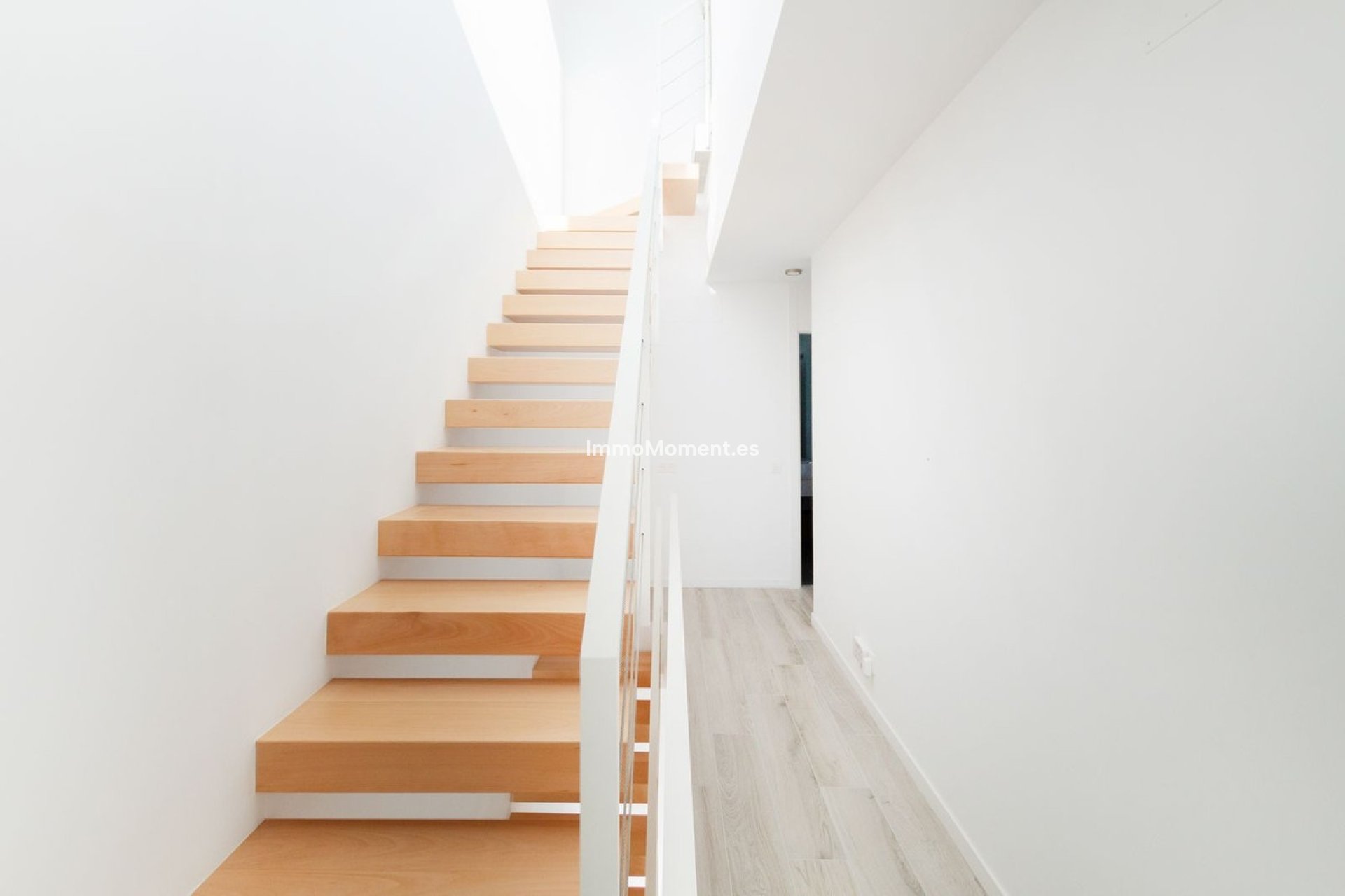 Bestaande woning - Geschakelde woning - Estepona  - New Golden Mile