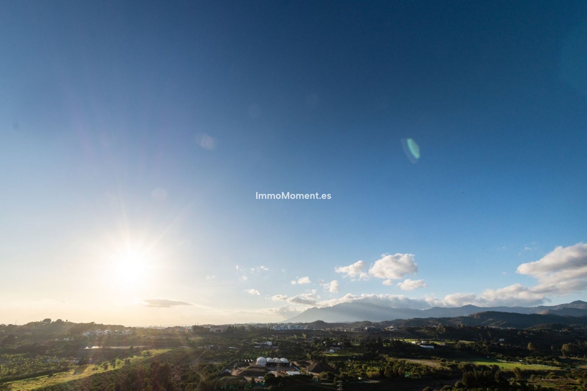 Bestaande woning - Geschakelde woning - Estepona  - New Golden Mile