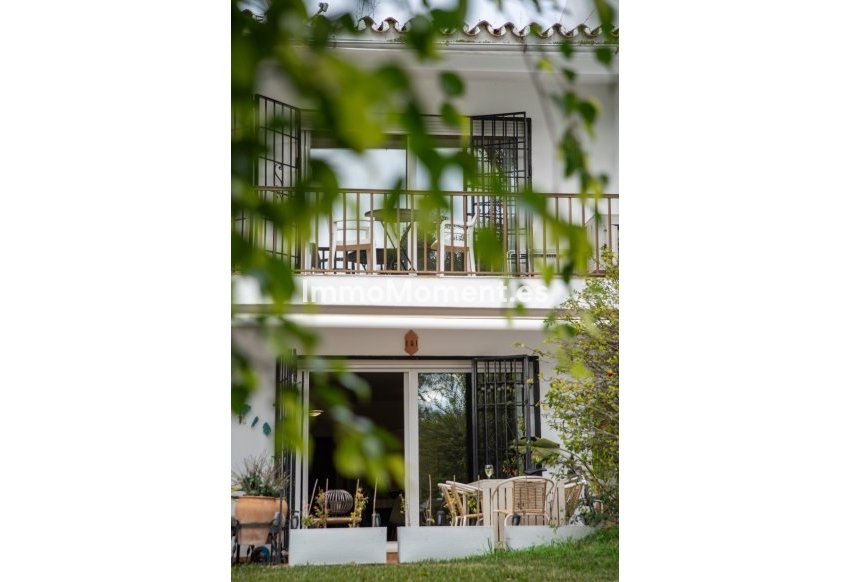 Bestaande woning - Geschakelde woning - Estepona  - New Golden Mile