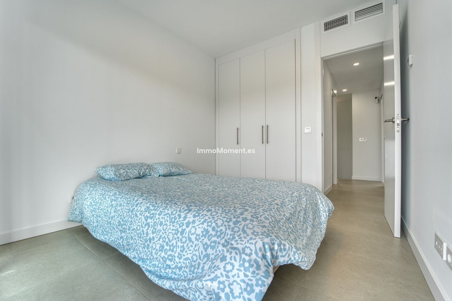 Bestaande woning - Geschakelde woning - Estepona  - New Golden Mile