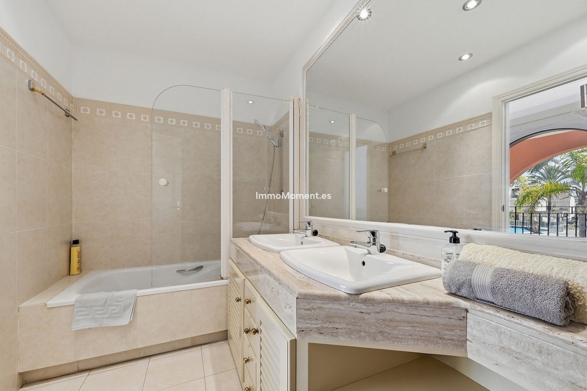 Bestaande woning - Geschakelde woning - Marbella - Bahía de Marbella