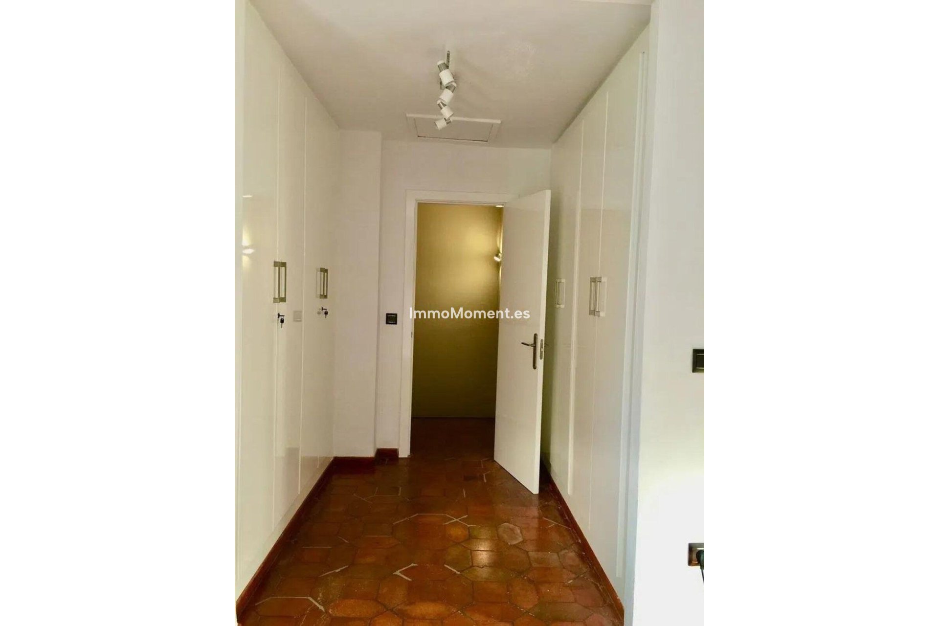 Bestaande woning - Geschakelde woning - Marbella - Guadalmina Baja