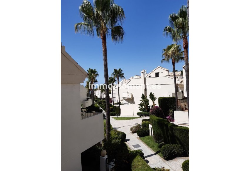 Bestaande woning - Geschakelde woning - Marbella - Las Chapas