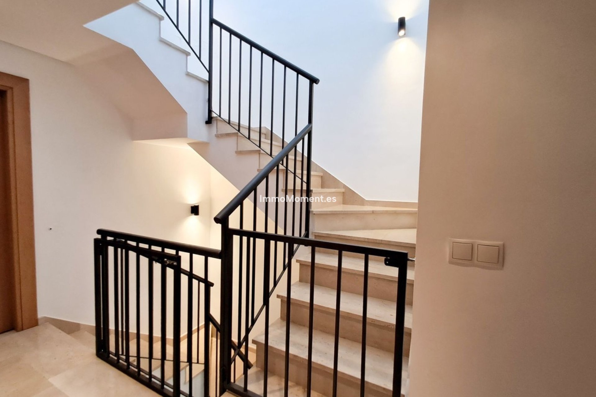 Bestaande woning - Geschakelde woning - Marbella - Nagüeles