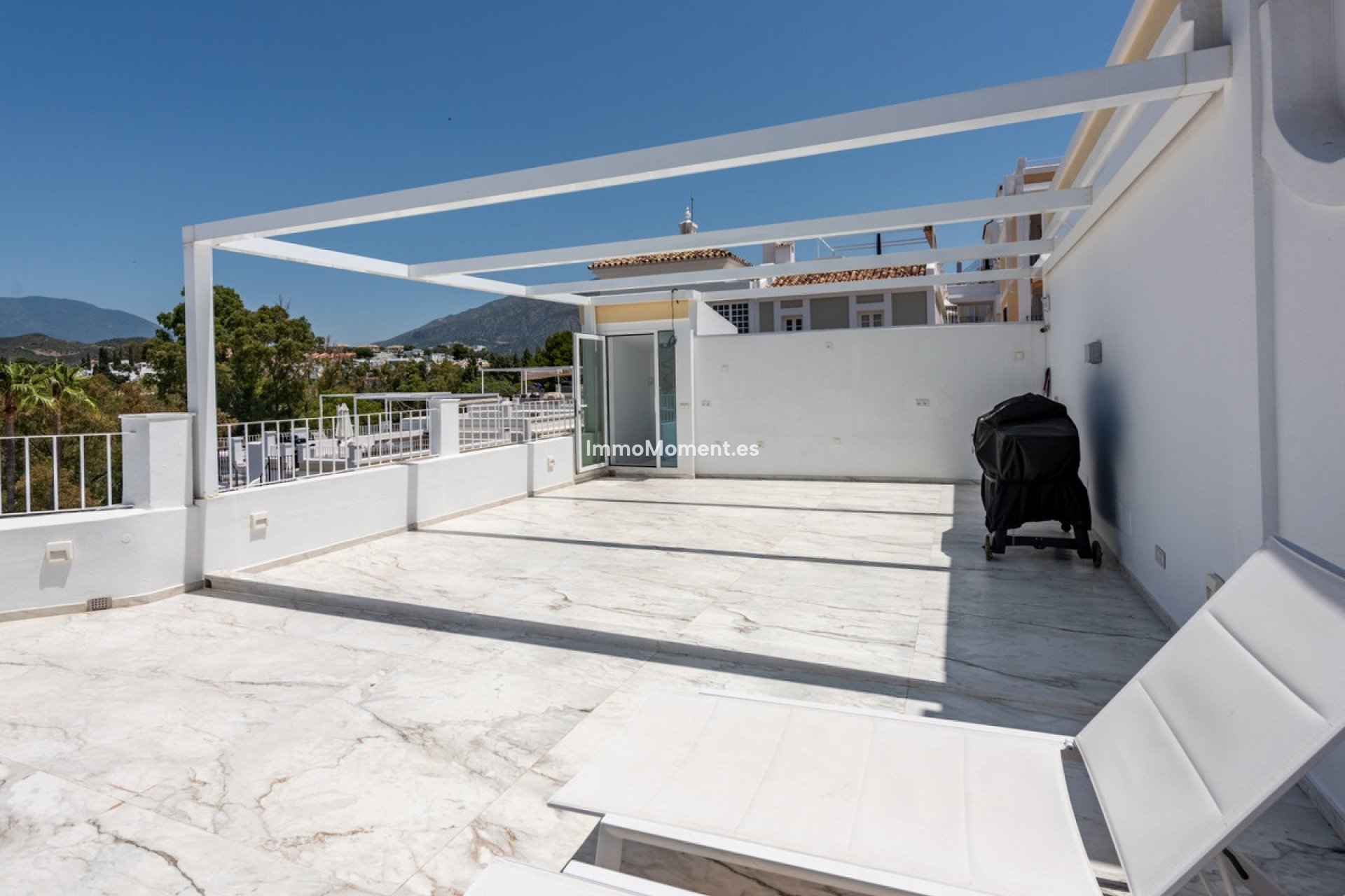 Bestaande woning - Geschakelde woning - Marbella - Nueva Andalucía