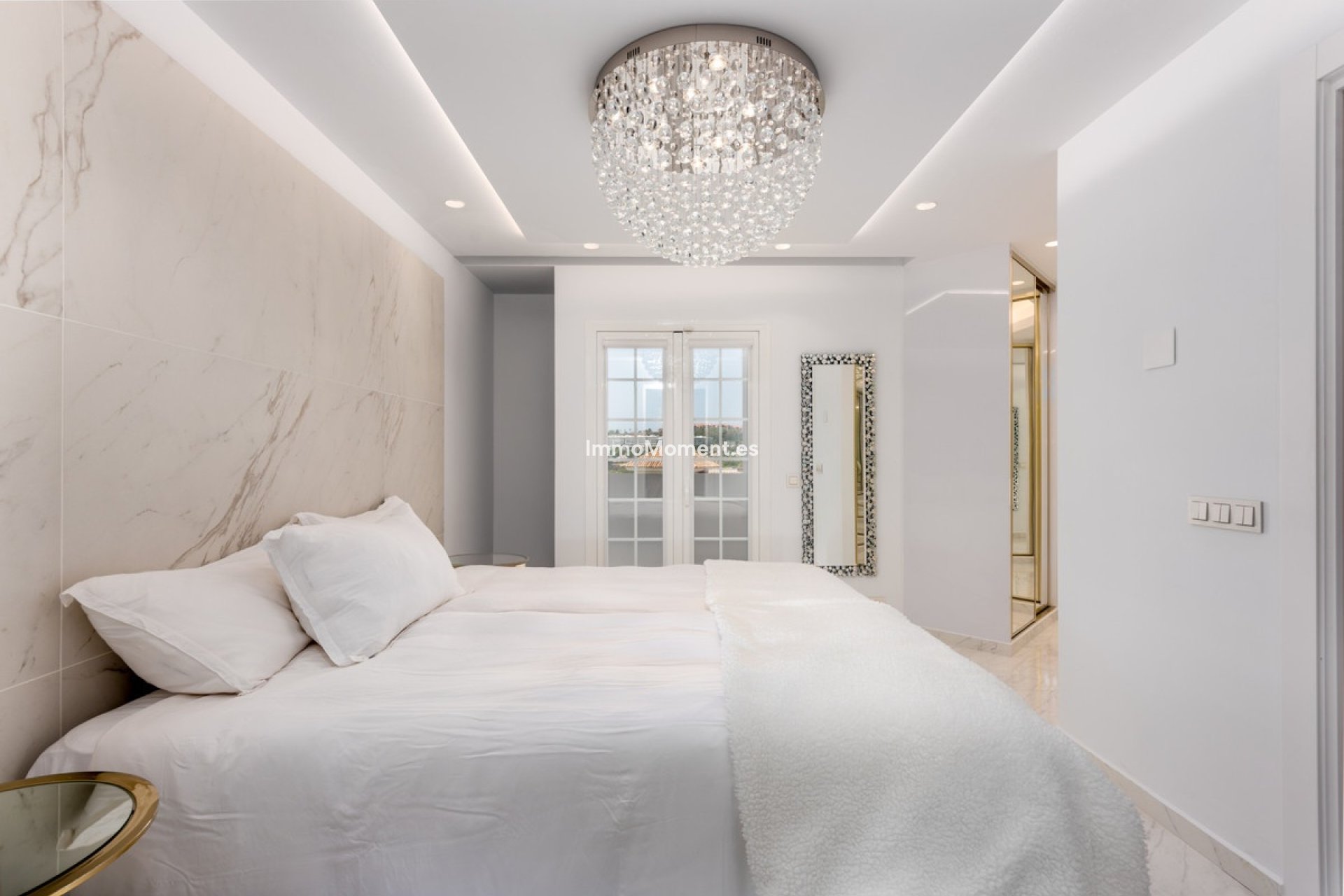 Bestaande woning - Geschakelde woning - Marbella - Nueva Andalucía