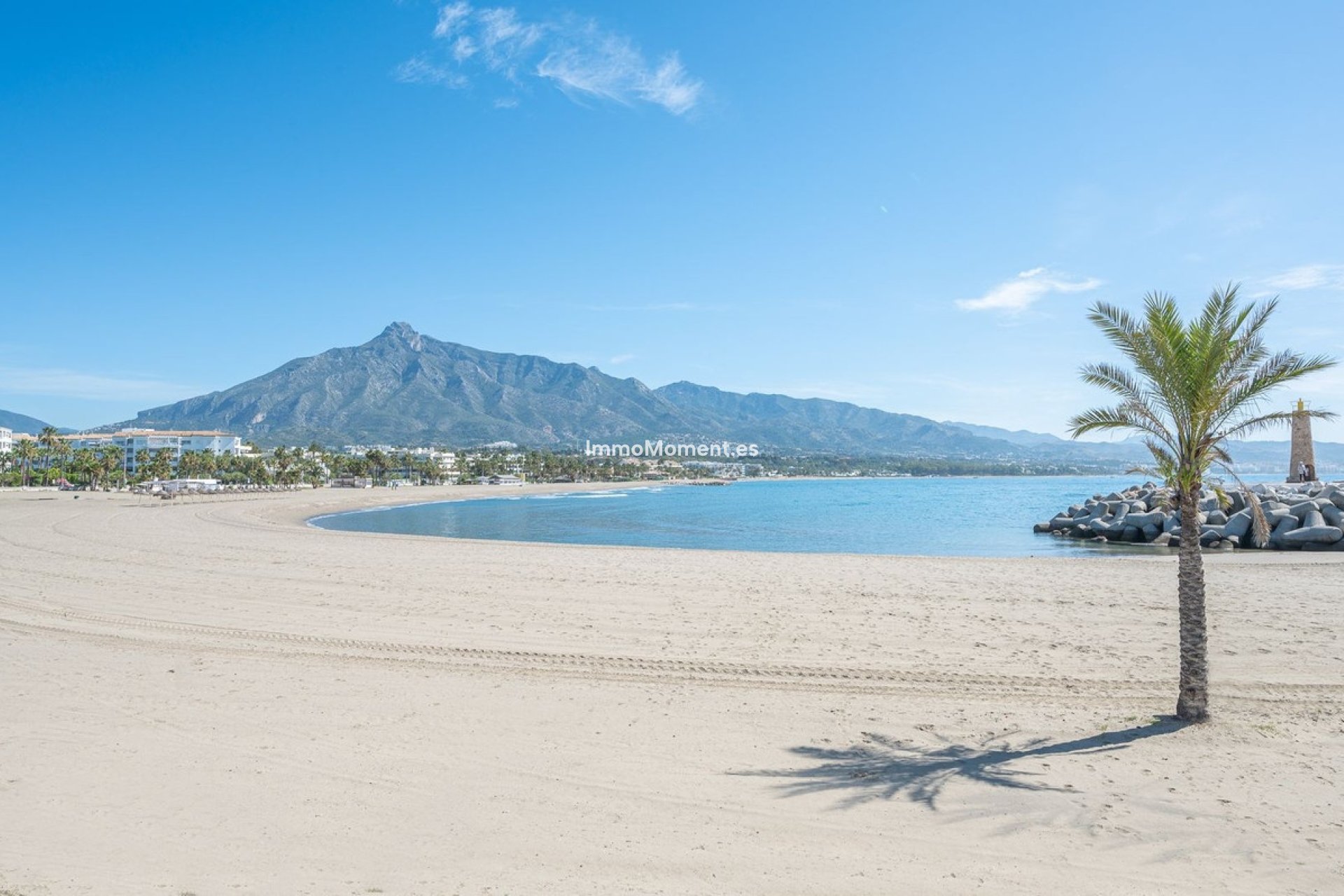 Bestaande woning - Geschakelde woning - Marbella - Nueva Andalucía