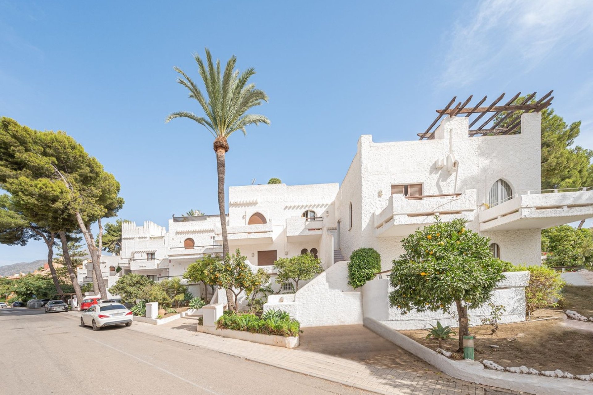 Bestaande woning - Geschakelde woning - Marbella - Nueva Andalucía