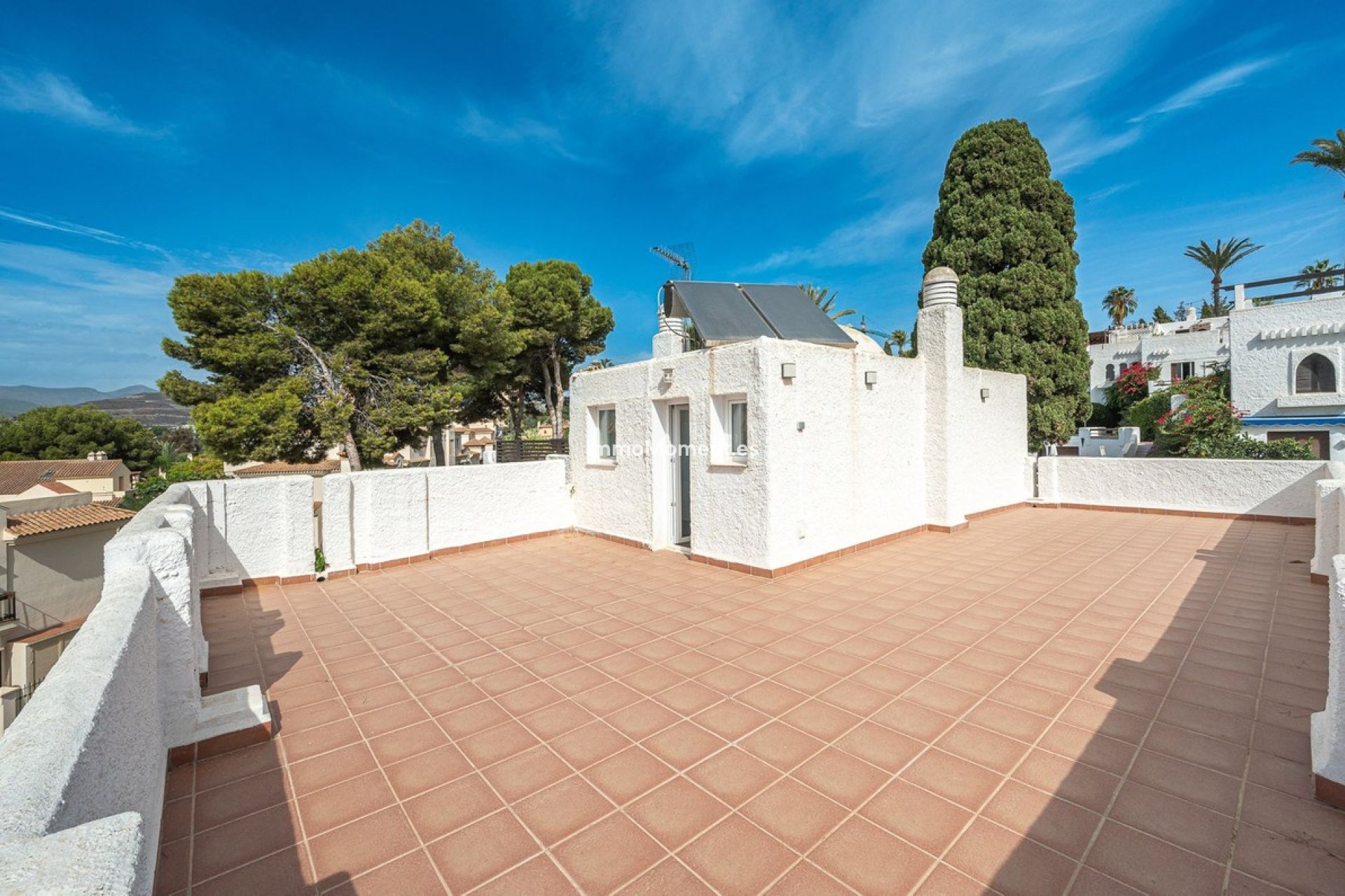 Bestaande woning - Geschakelde woning - Marbella - Nueva Andalucía