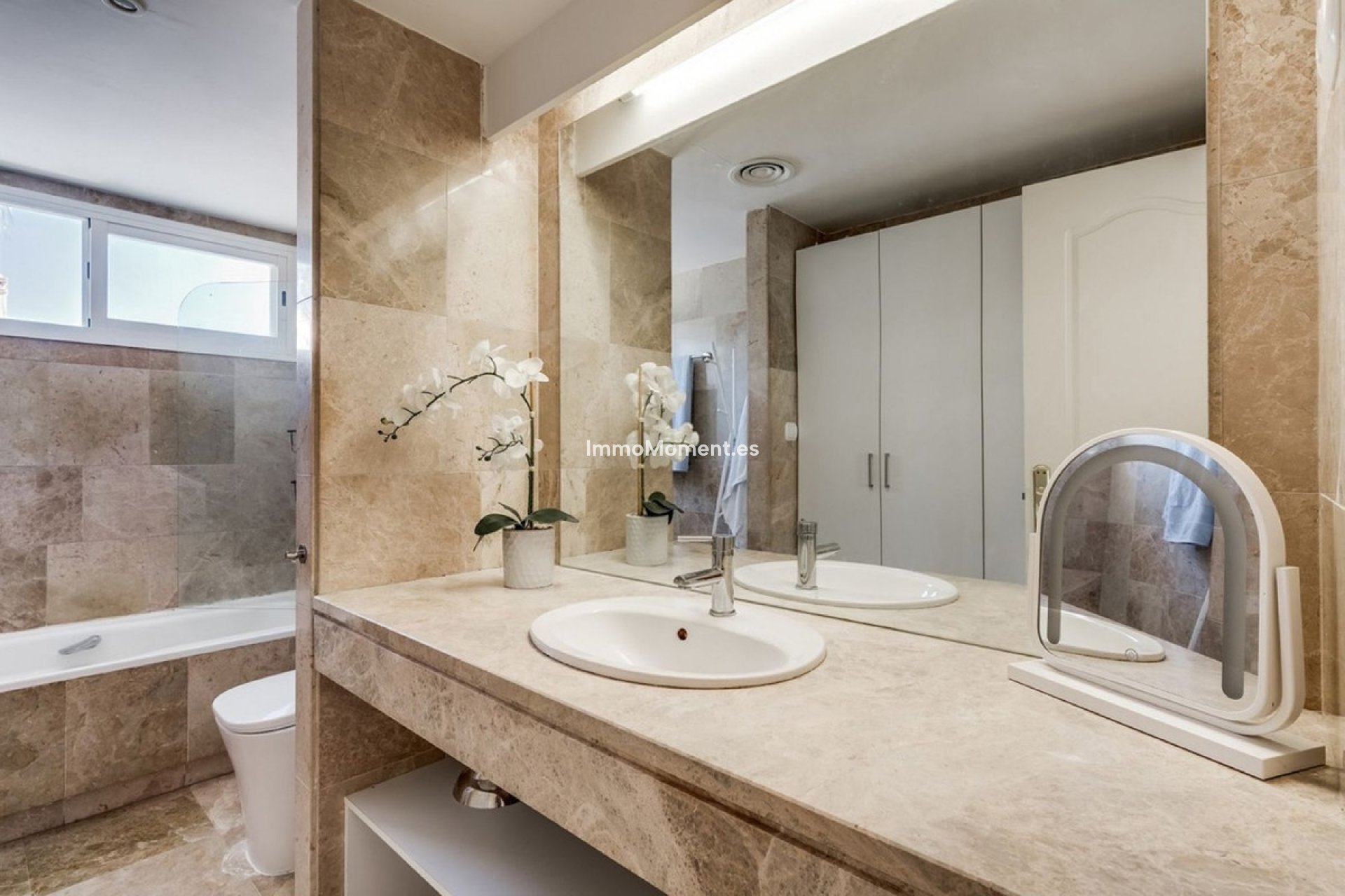 Bestaande woning - Geschakelde woning - Marbella - Nueva Andalucía