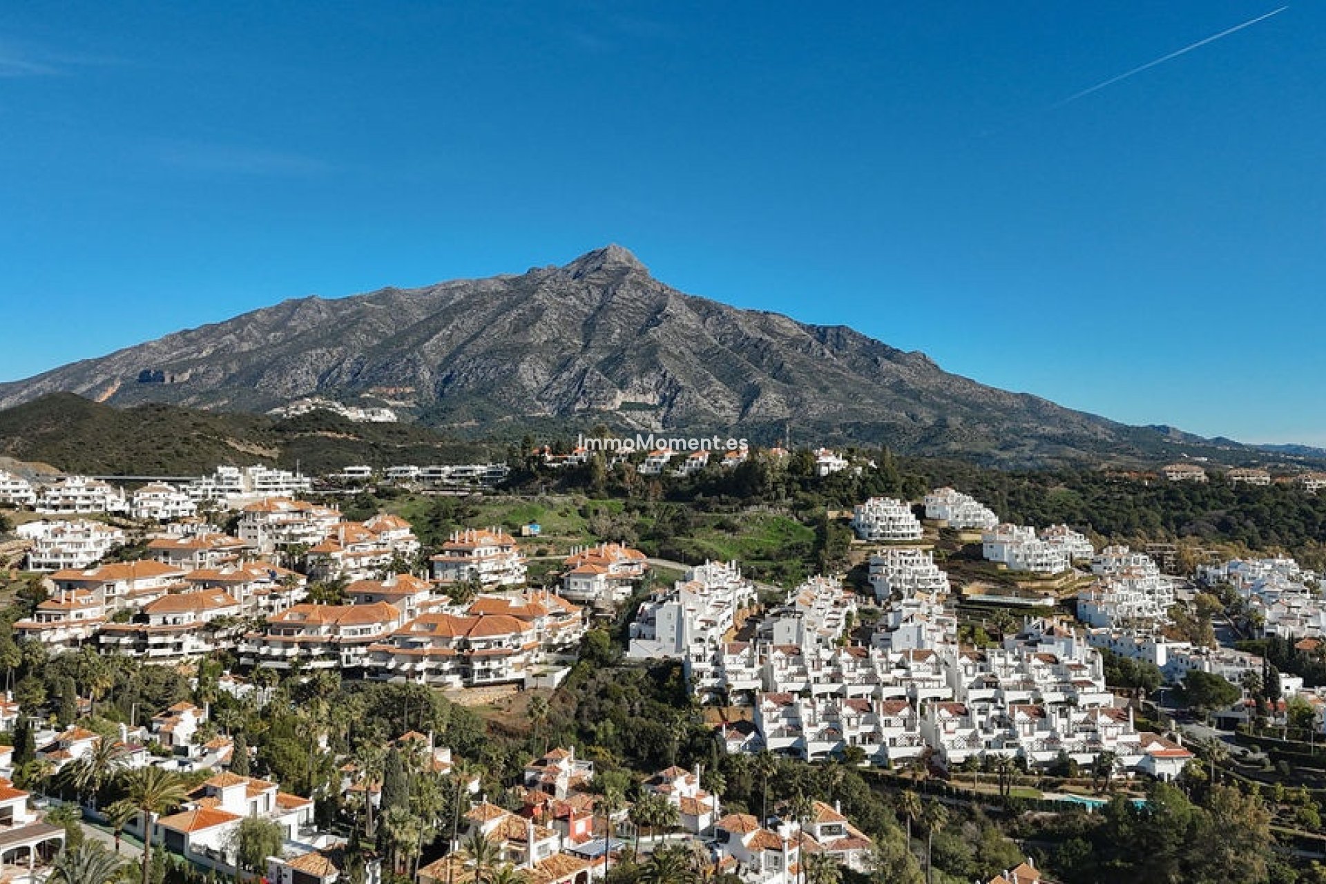 Bestaande woning - Geschakelde woning - Marbella - Nueva Andalucía