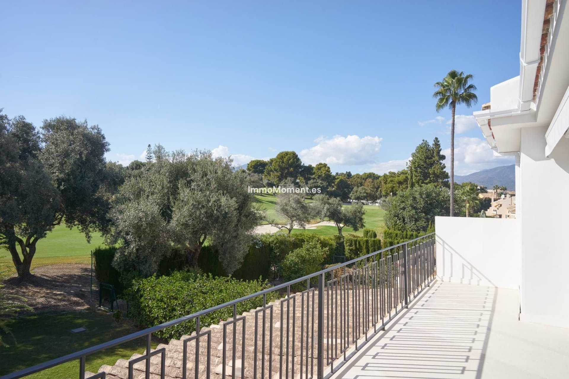 Bestaande woning - Geschakelde woning - Marbella - Nueva Andalucía