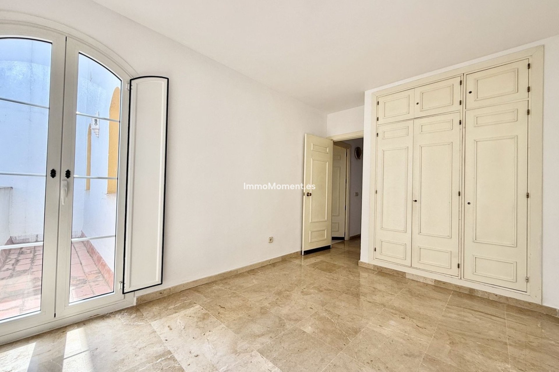 Bestaande woning - Geschakelde woning - Marbella - Nueva Andalucía