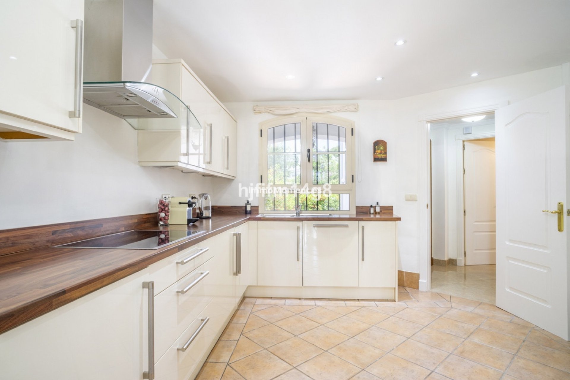 Bestaande woning - Geschakelde woning - Marbella - Nueva Andalucía