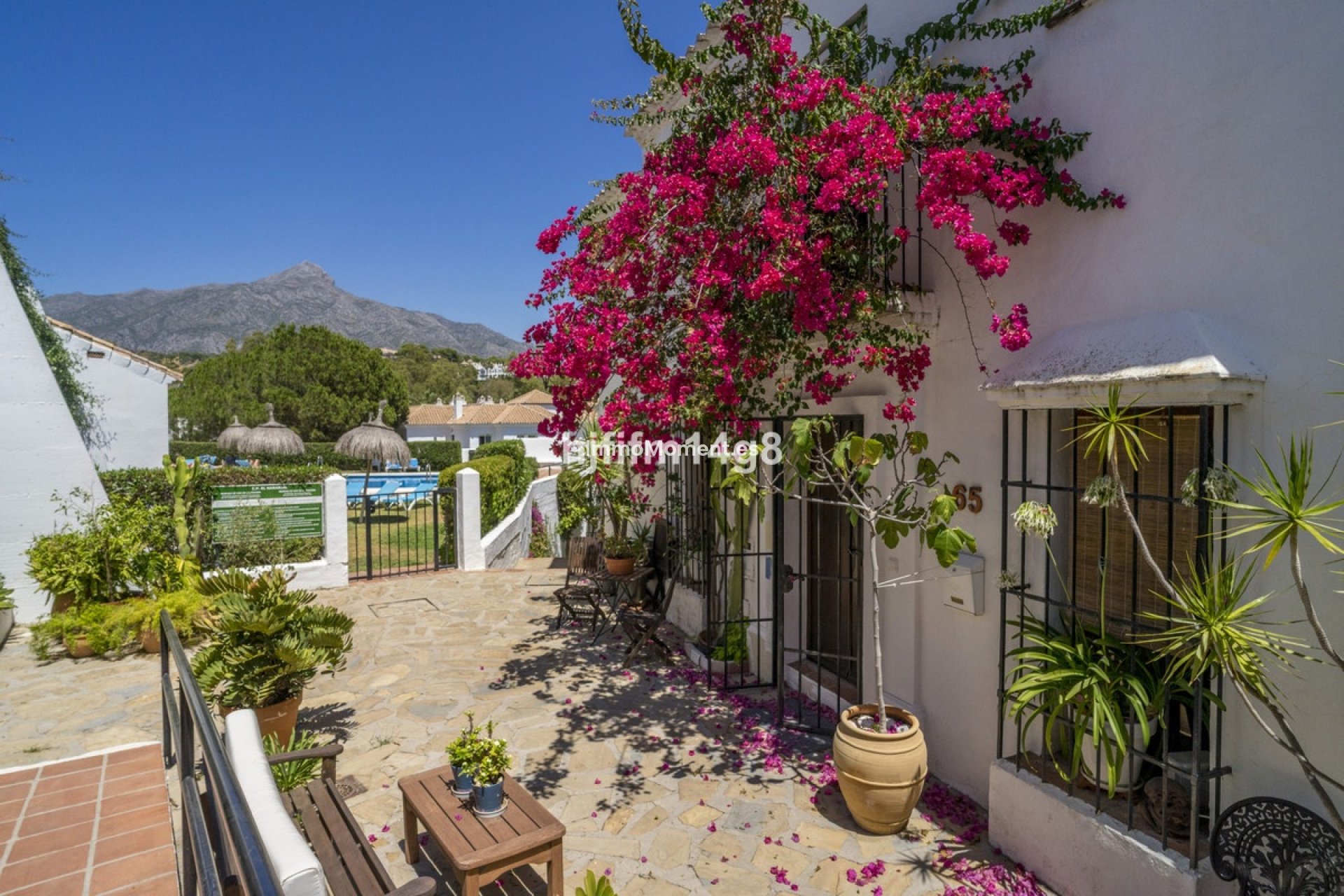 Bestaande woning - Geschakelde woning - Marbella - Nueva Andalucía