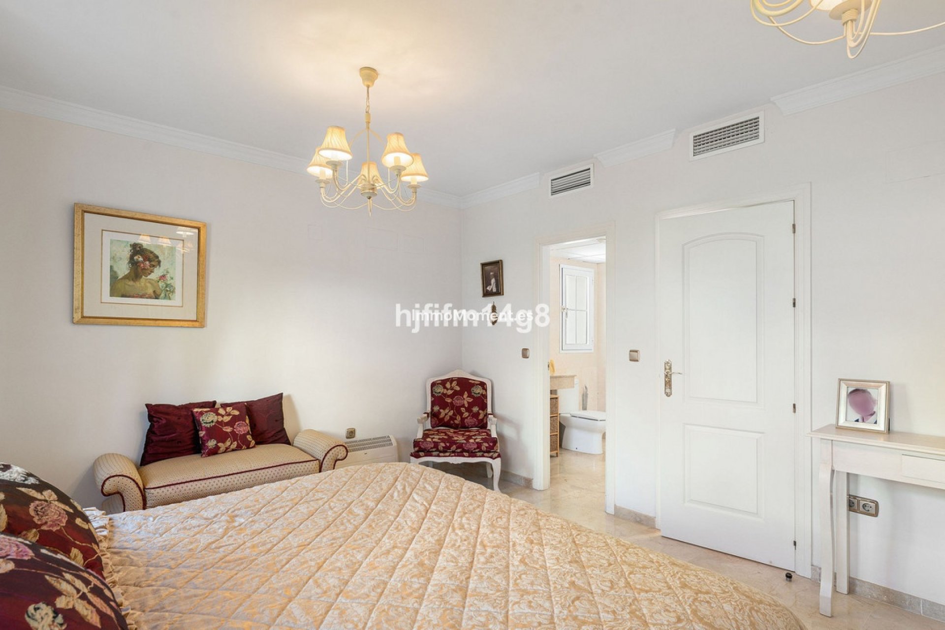 Bestaande woning - Geschakelde woning - Marbella - Nueva Andalucía