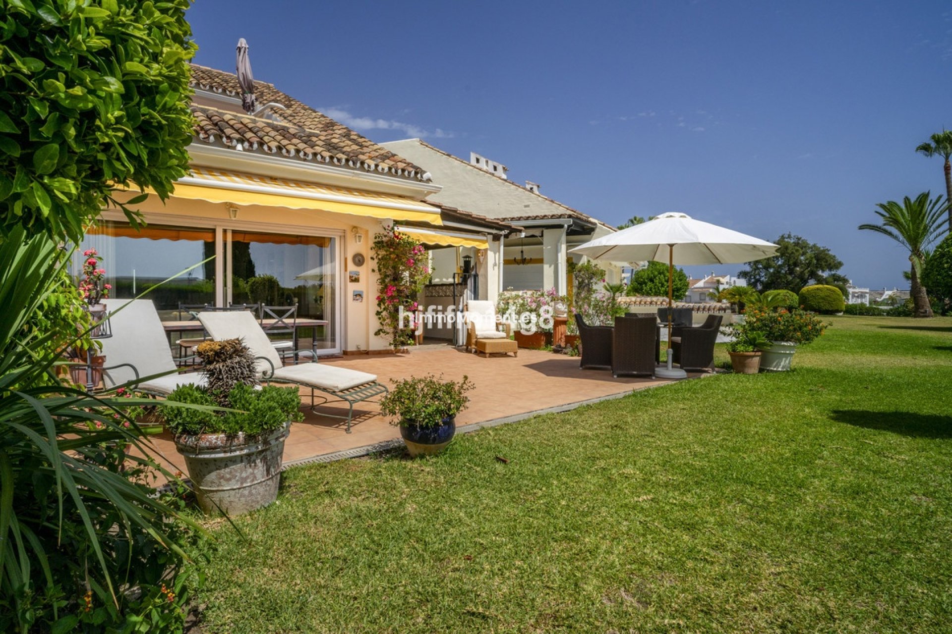 Bestaande woning - Geschakelde woning - Marbella - Nueva Andalucía